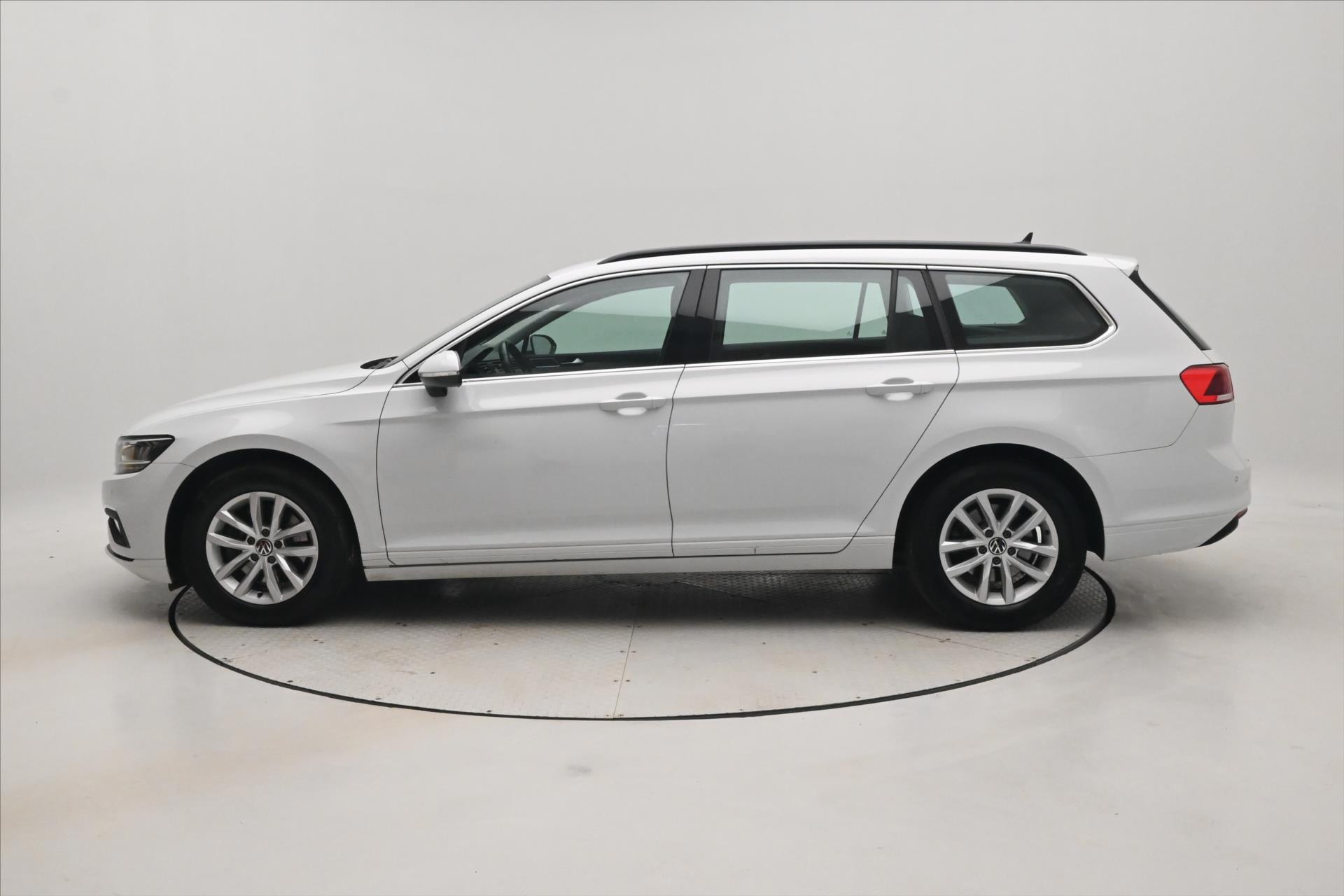 Main photo of the car Volkswagen Passat 2.0 TDI 110 kW DSG Business Warranty up to 5 years (8)