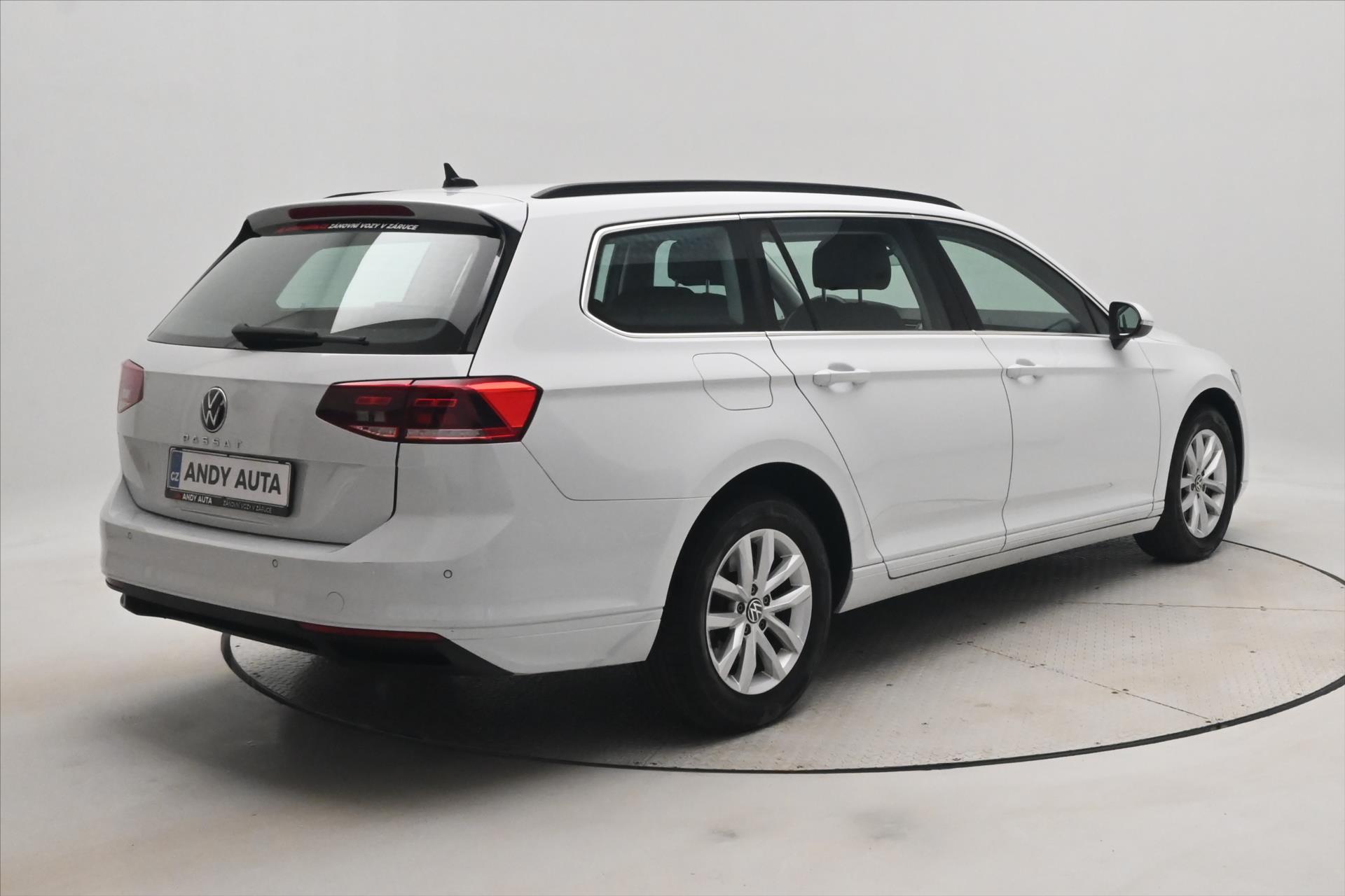 Hlavní fotografie vozu Volkswagen Passat 2,0 TDI 110KW DSG BUSINESS Záruka až 5 let (6)
