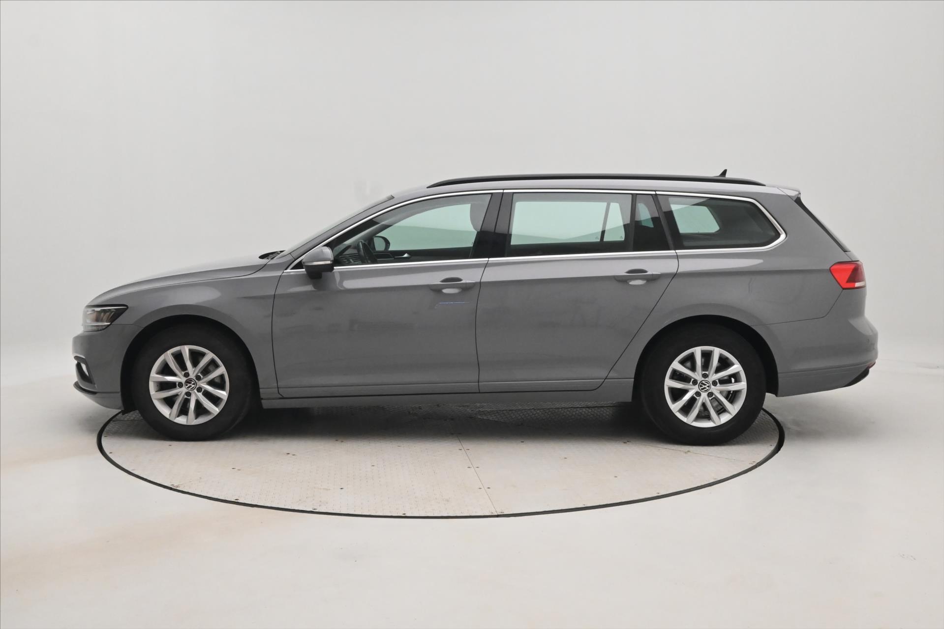 Hlavní fotografie vozu Volkswagen Passat 2,0 TDI 110kW DSG Business Záruka ža 5 let (9)