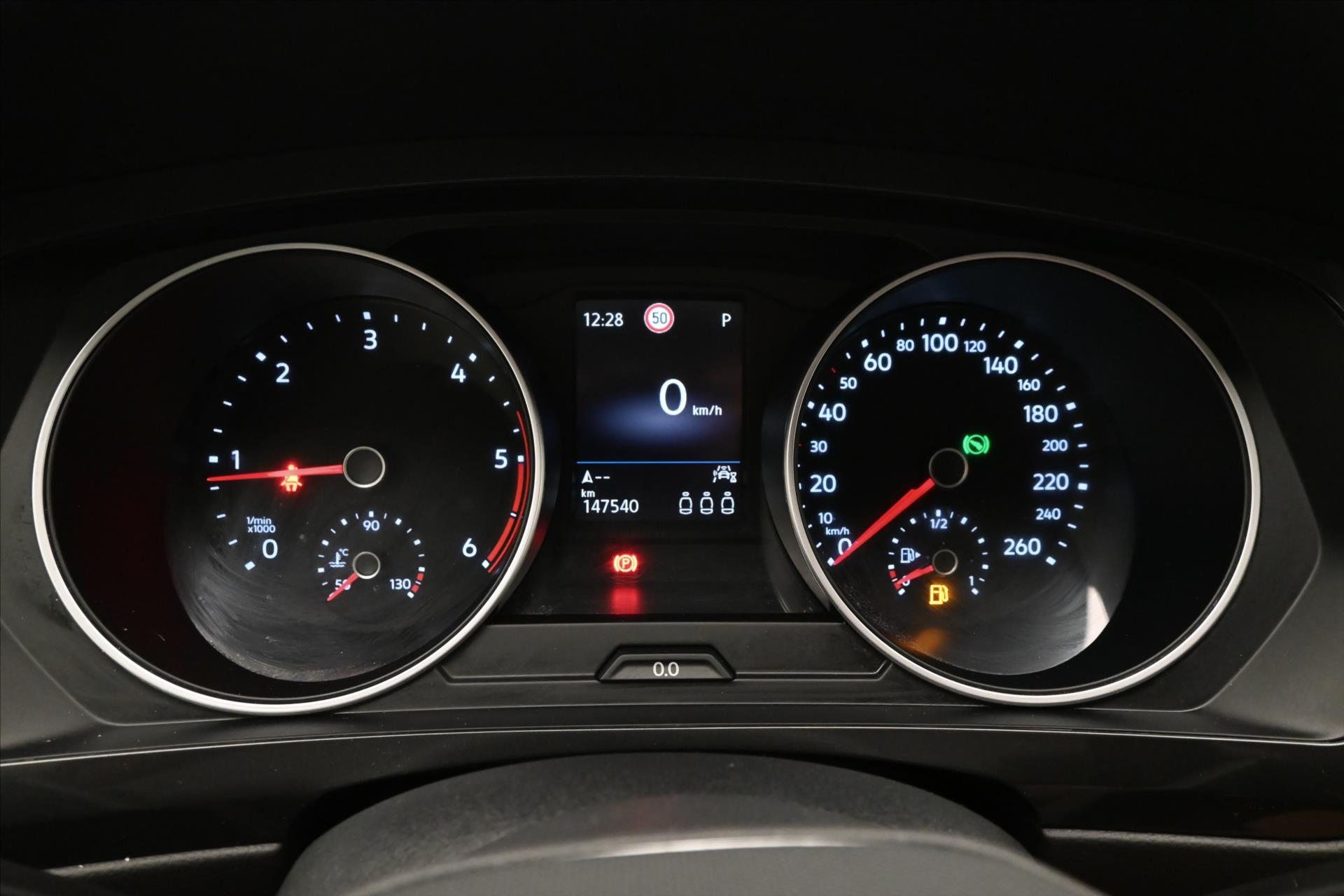 Hlavní fotografie vozu Volkswagen Tiguan 2,0 TDI 110 kW DSG Life Záruka až 5 let (17)