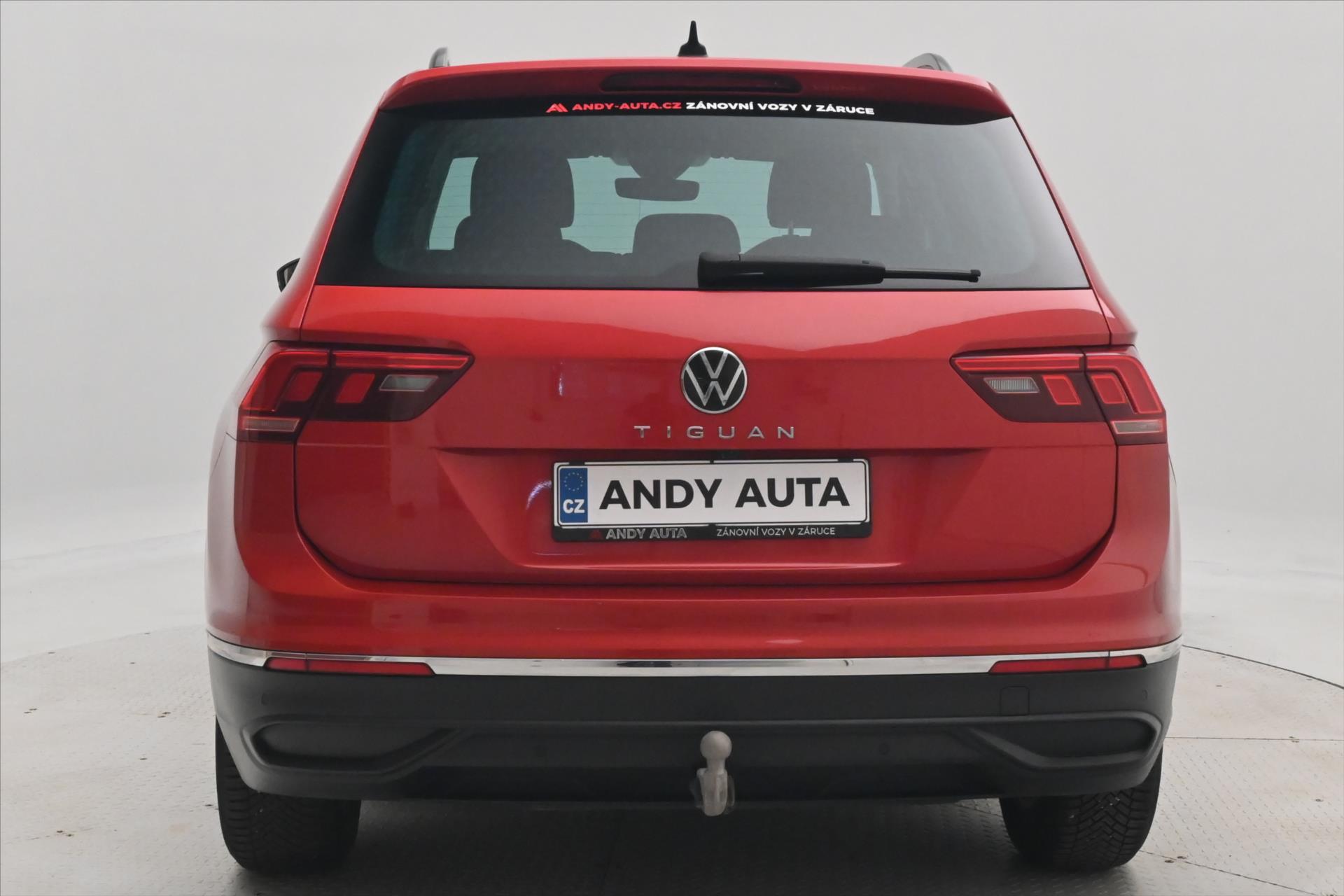 Hlavní fotografie vozu Volkswagen Tiguan 2,0 TDI 110 kW DSG Life Záruka až 5 let (7)