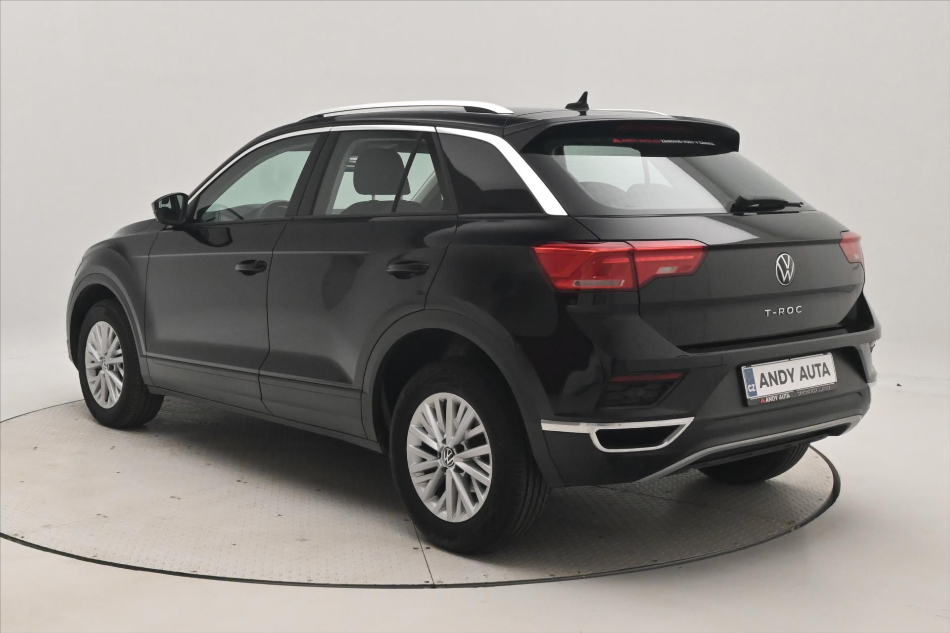 Hlavní fotografie vozu Volkswagen T-Roc 2,0 TDI 110kW Clever Navi Záruka až 5 let (8)