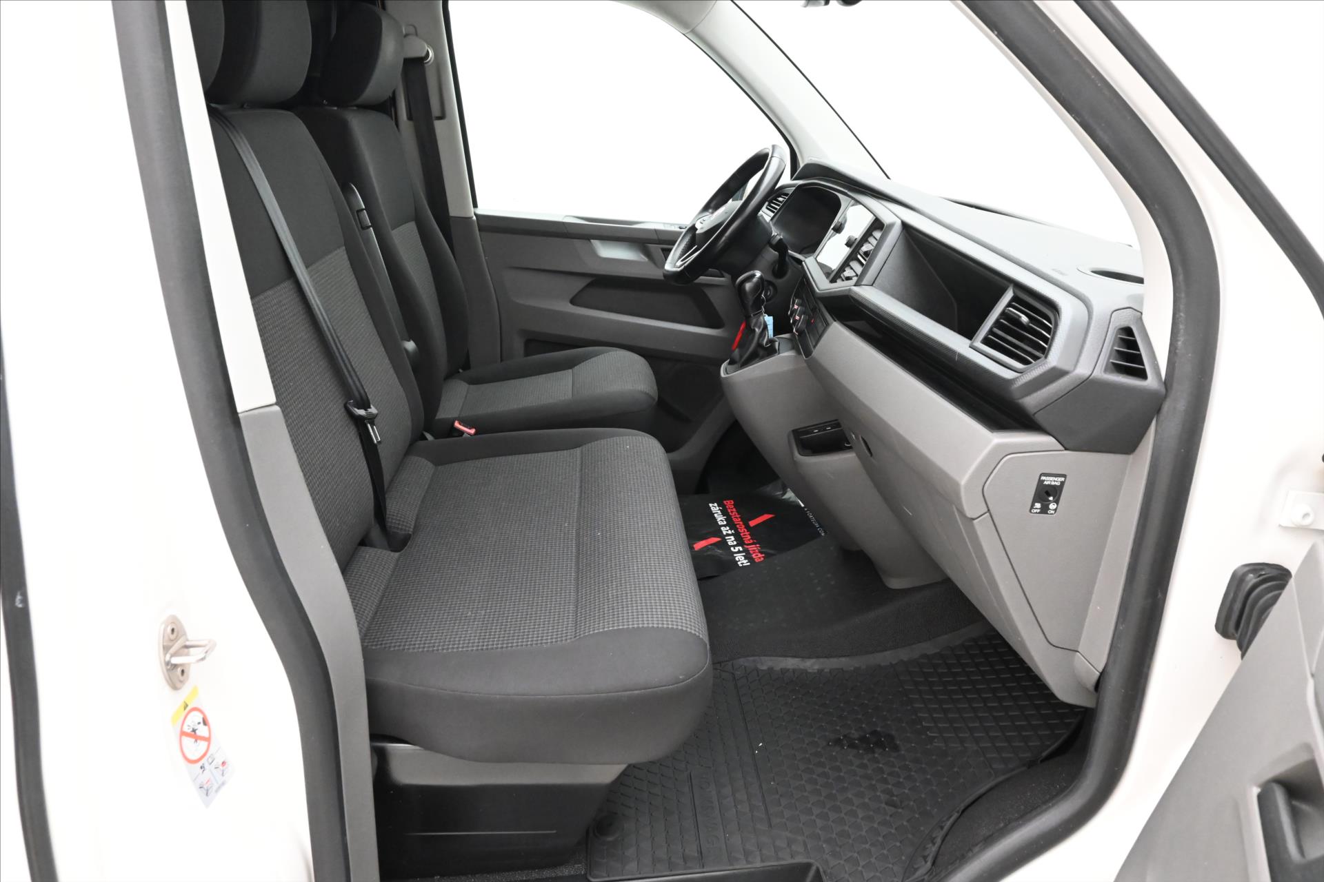 Main photo of the car Volkswagen Transporter 2.0 TDI 110kW DSG Warranty up to 5 years (15)