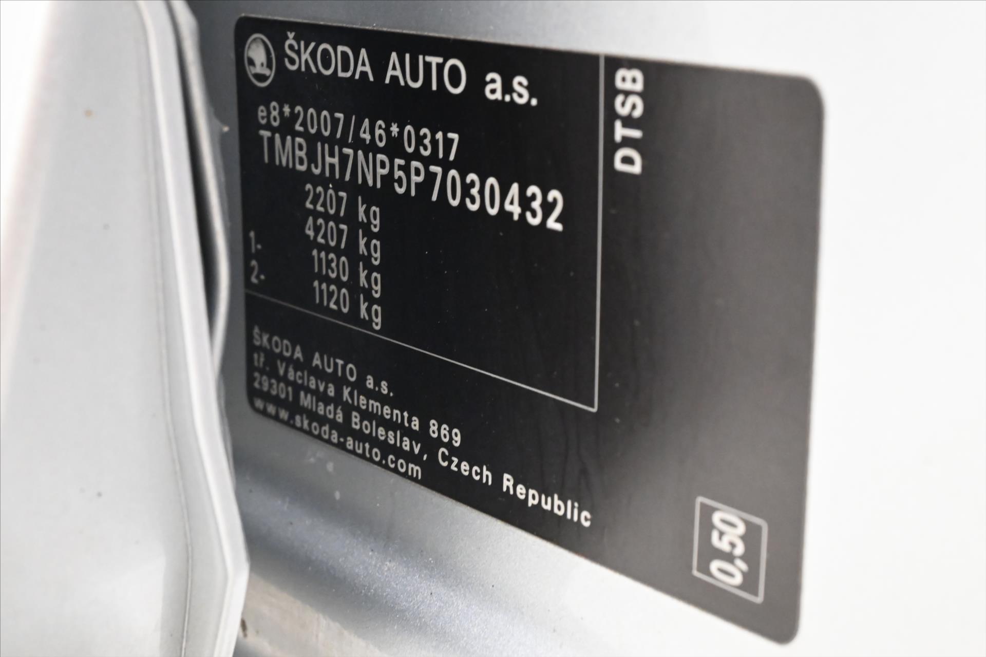 Hlavní fotografie vozu Škoda Superb 2,0 TDI 110 kW DSG Style Záruka až 5 let (13)