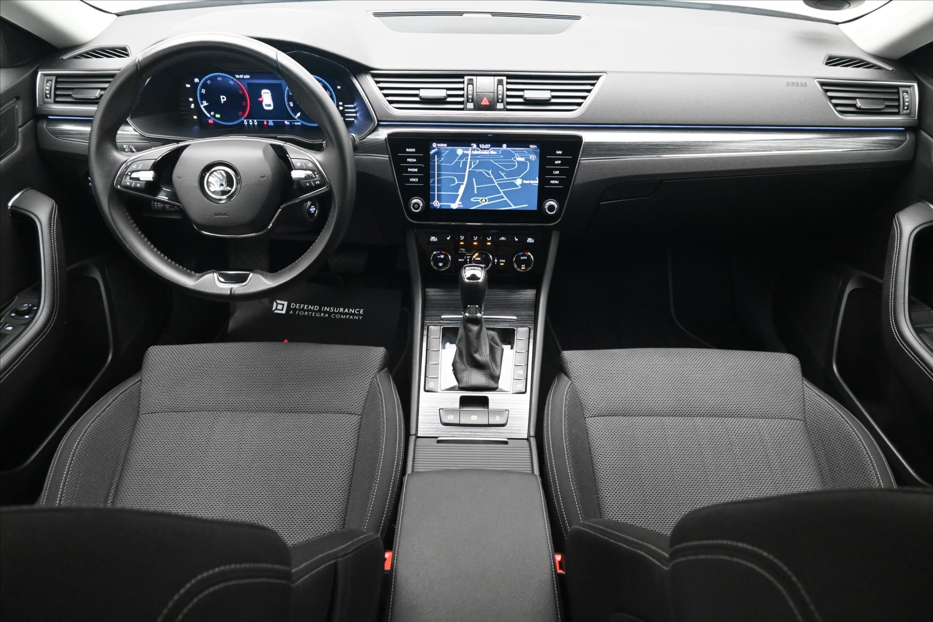 Hlavní fotografie vozu Škoda Superb 2,0 TDI 110 kW DSG Style Záruka až 5 let (16)
