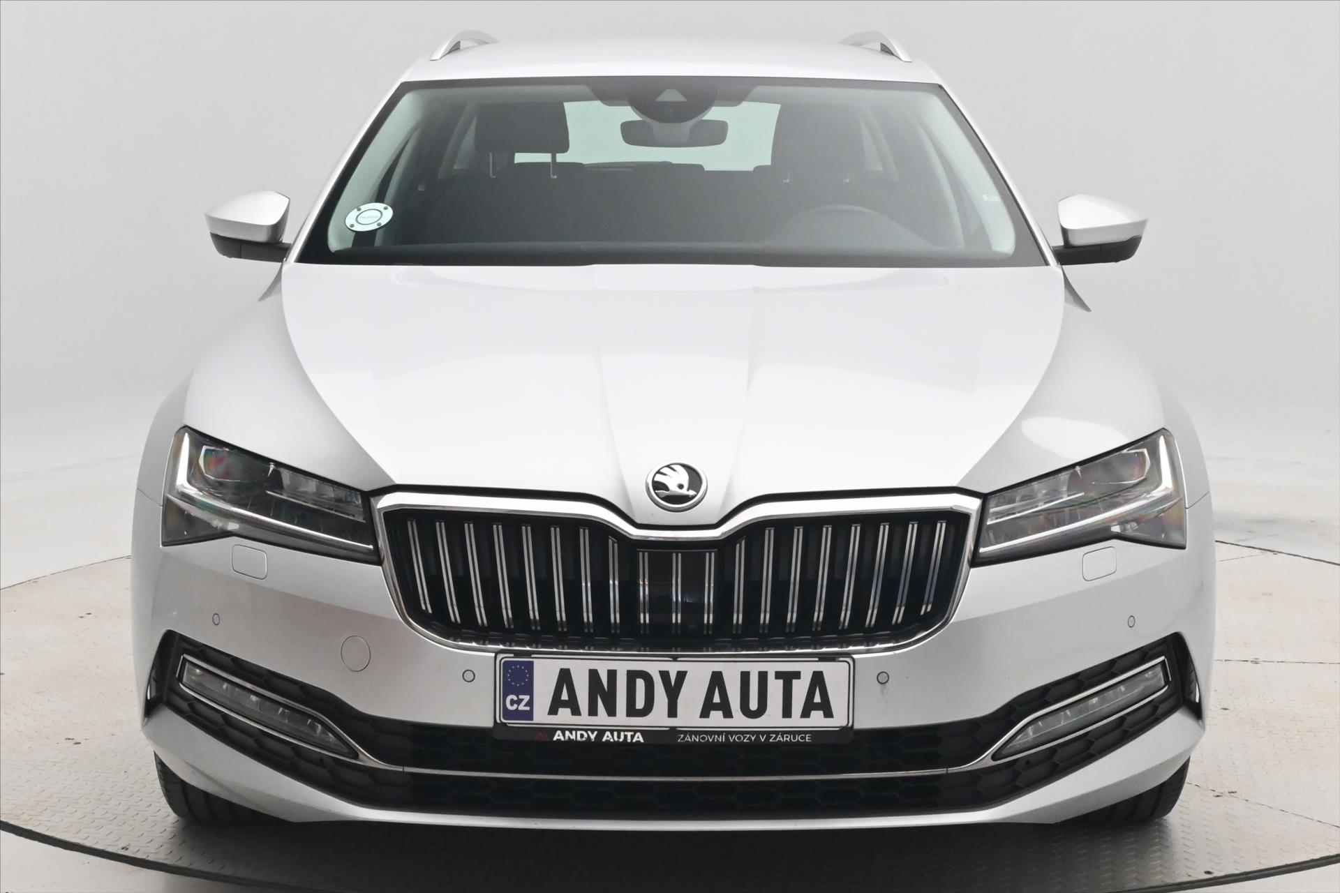 Hlavní fotografie vozu Škoda Superb 2,0 TDI 110 kW DSG Style Záruka až 5 let (3)