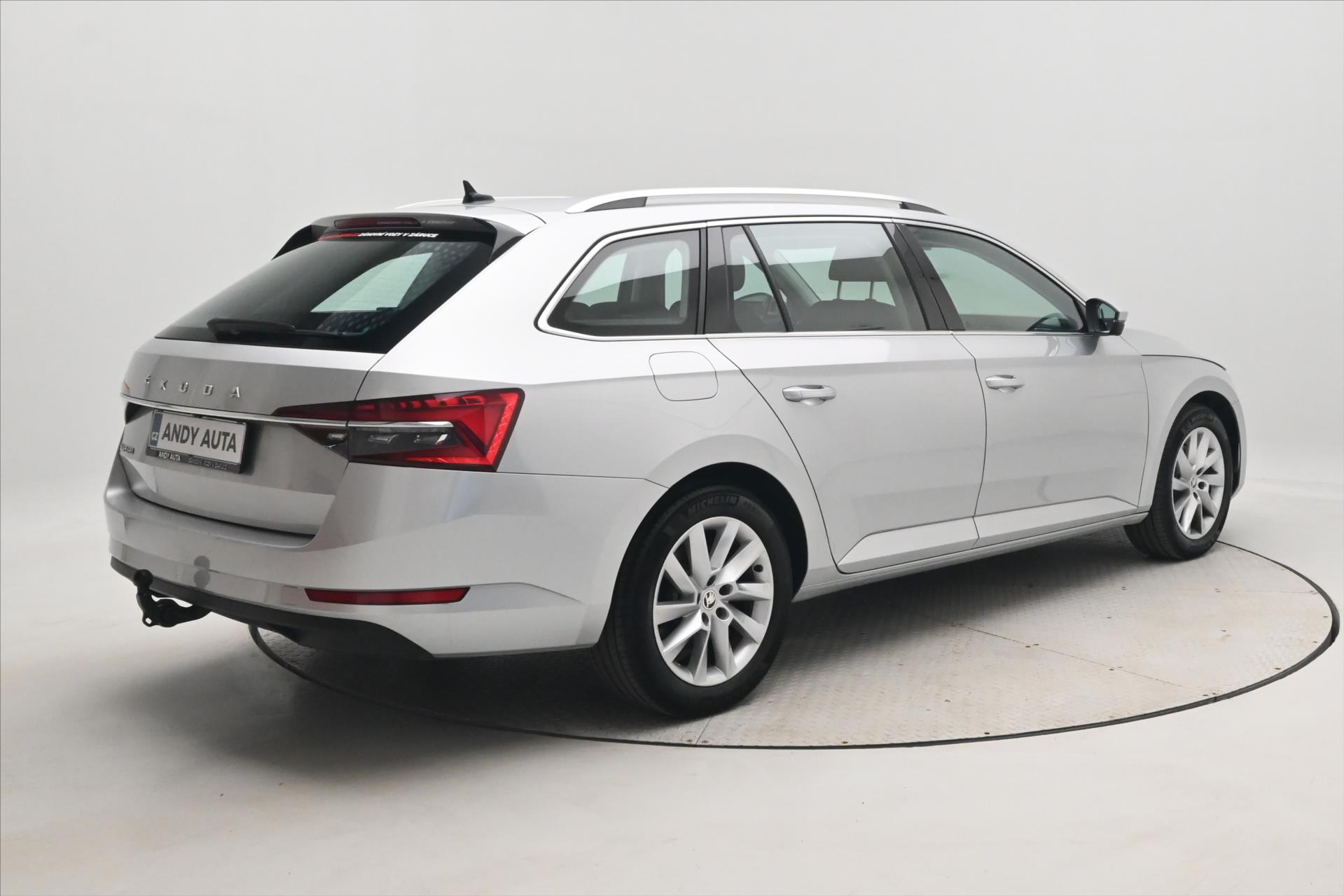 Hlavní fotografie vozu Škoda Superb 2,0 TDI 110 kW DSG Style Záruka až 5 let (6)