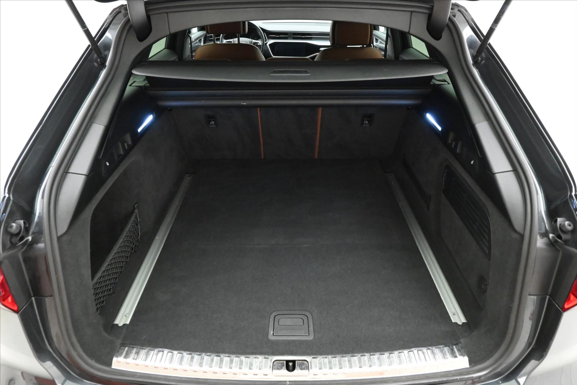Hlavní fotografie vozu Audi A6 2,0 40 TDI 150kW 4x4 S-Tronic Záruka až 5 let (11)