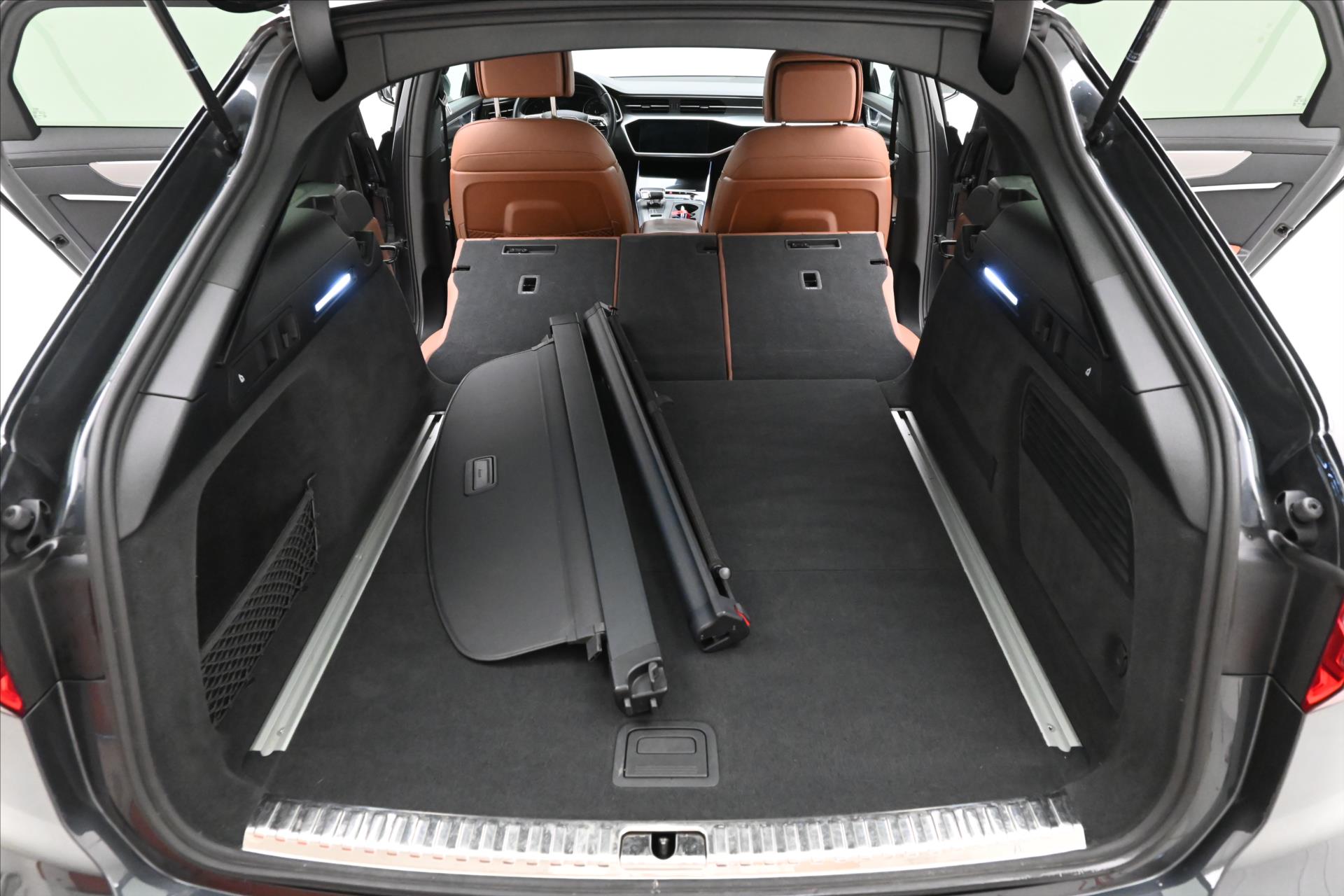 Hlavní fotografie vozu Audi A6 2,0 40 TDI 150kW 4x4 S-Tronic Záruka až 5 let (12)