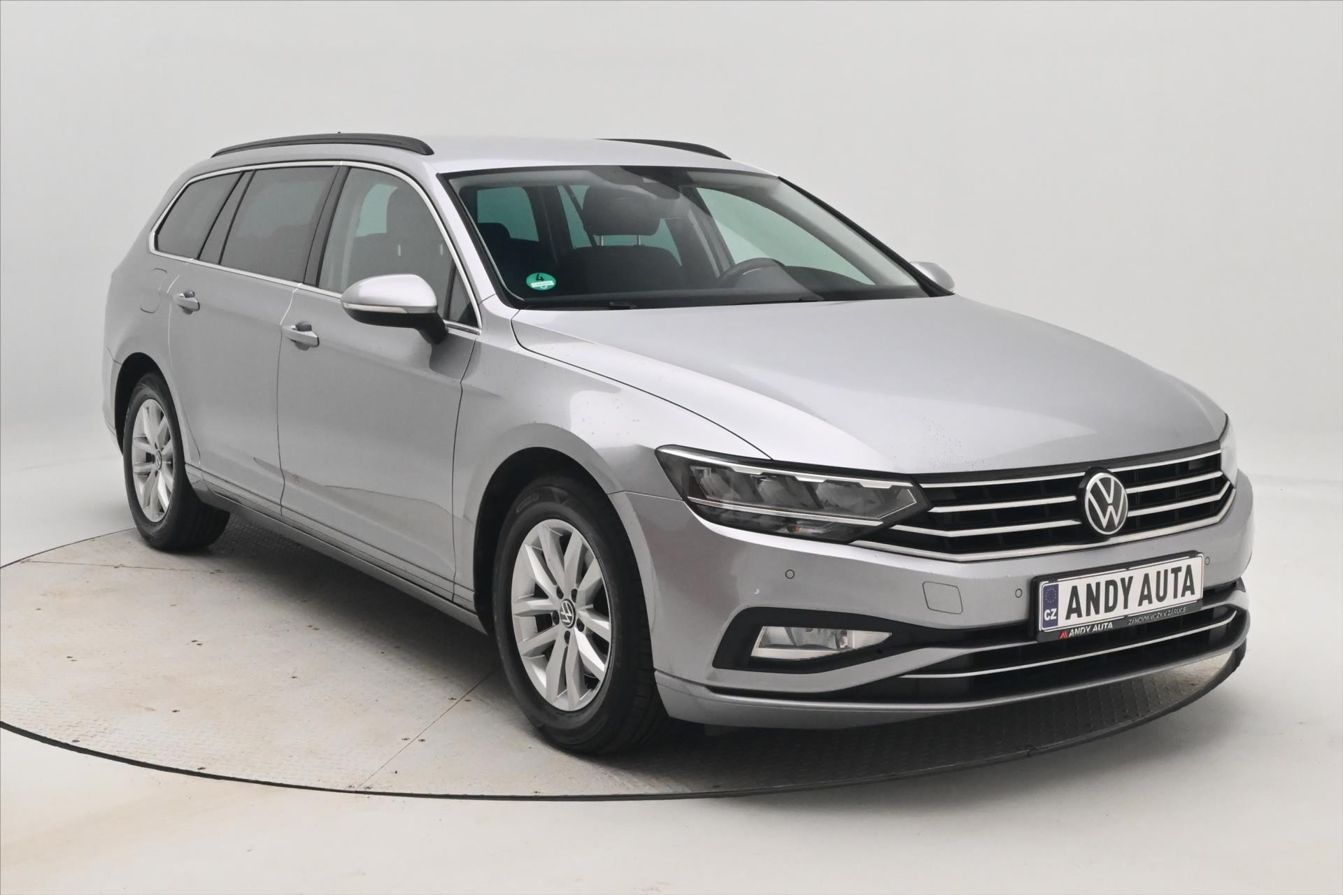 Hlavní fotografie vozu Volkswagen Passat 2,0 TDI 110 KW DSG Business Záruka až 5 let (4)