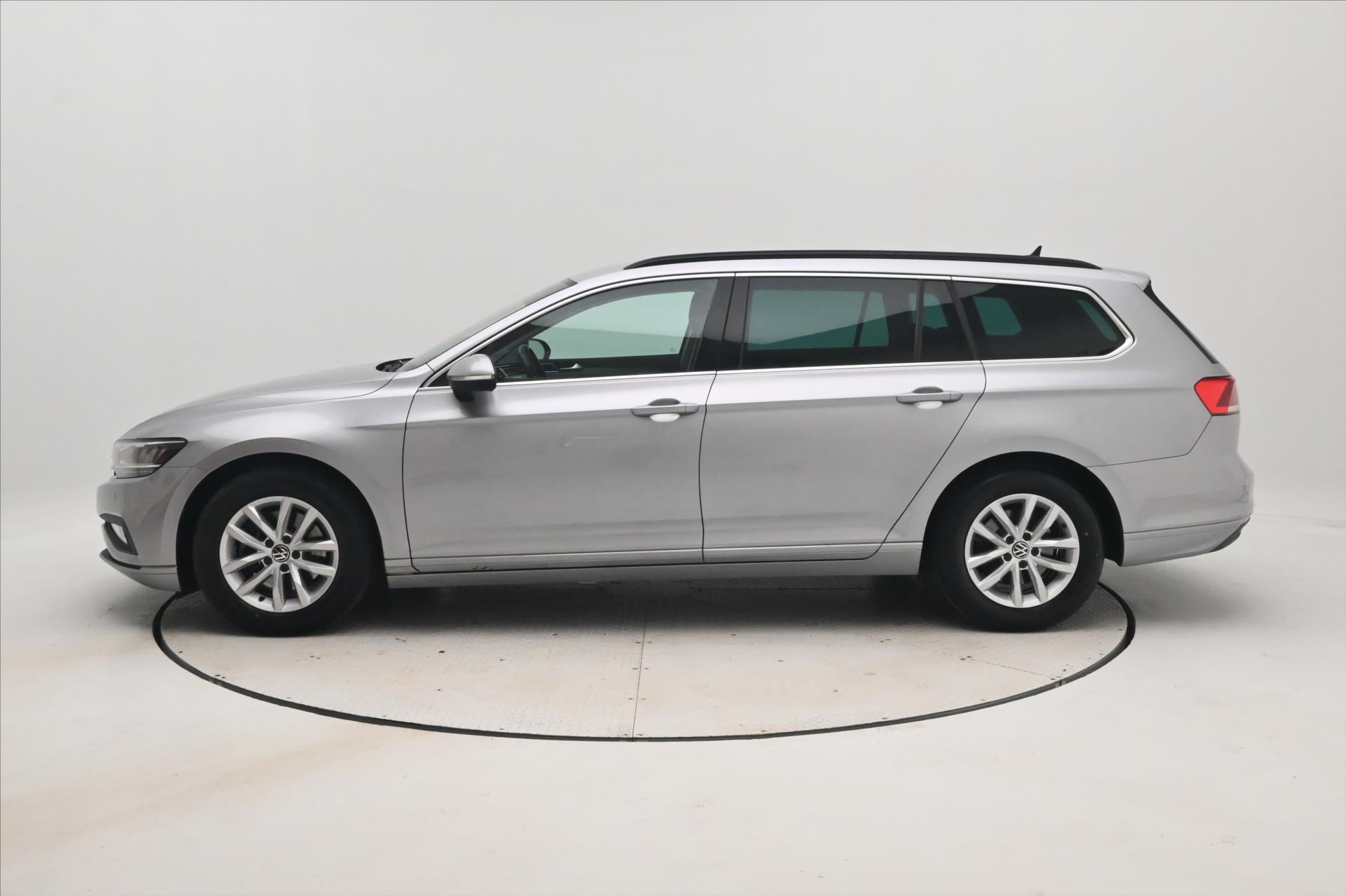 Hlavní fotografie vozu Volkswagen Passat 2,0 TDI 110 KW DSG Business Záruka až 5 let (9)