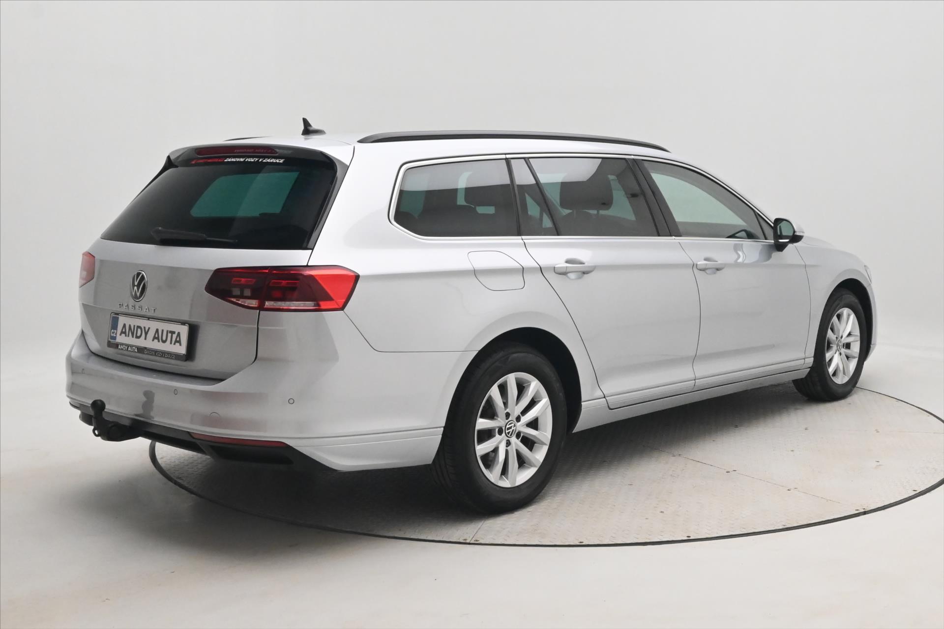Hlavní fotografie vozu Volkswagen Passat 2,0 TDI 110 kW DSG Business Záruka až 5 let (6)