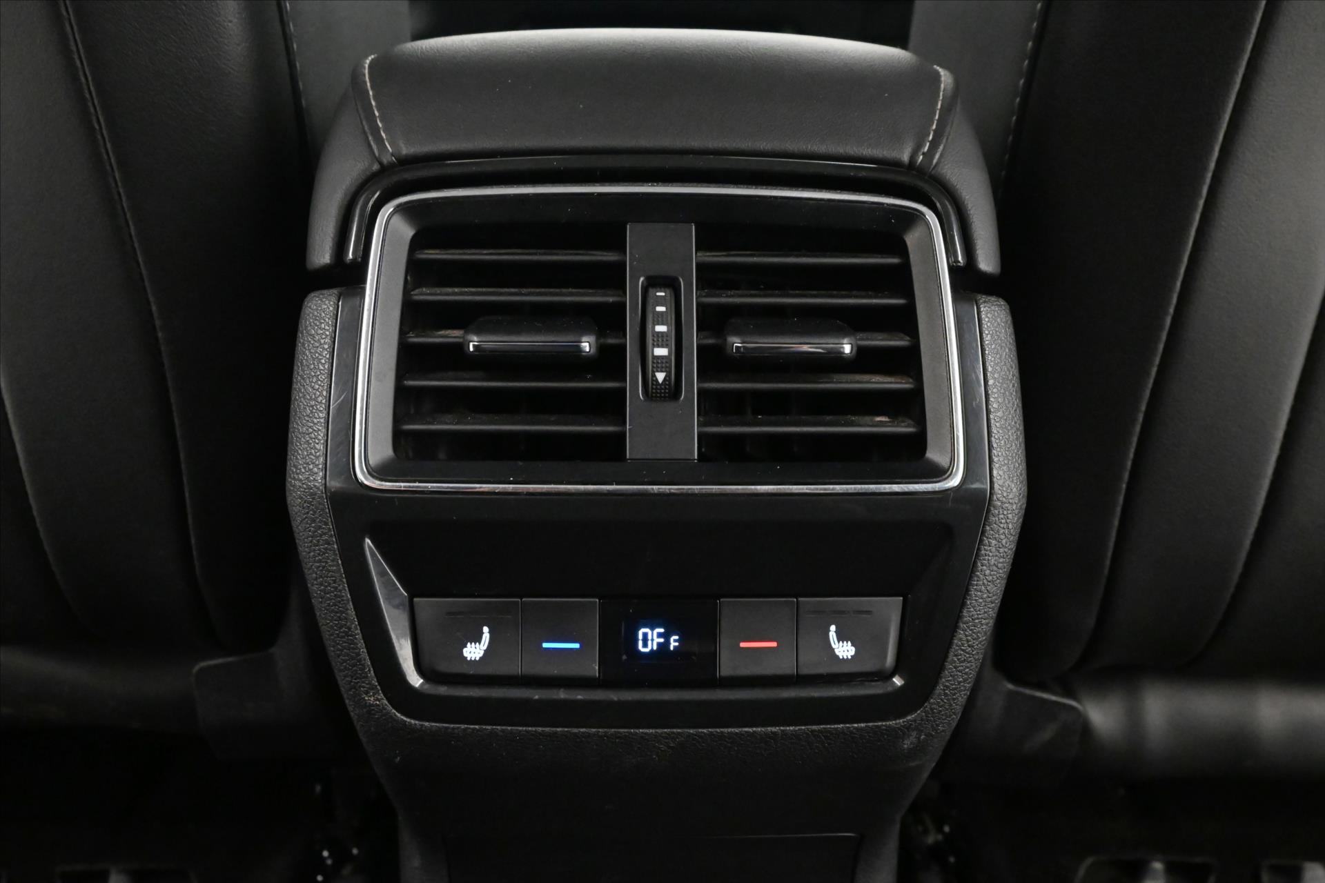 Hlavní fotografie vozu Škoda Kodiaq 2,0 TDI 147 kW DSG 4x4 Style Záruka až 5 let (23)