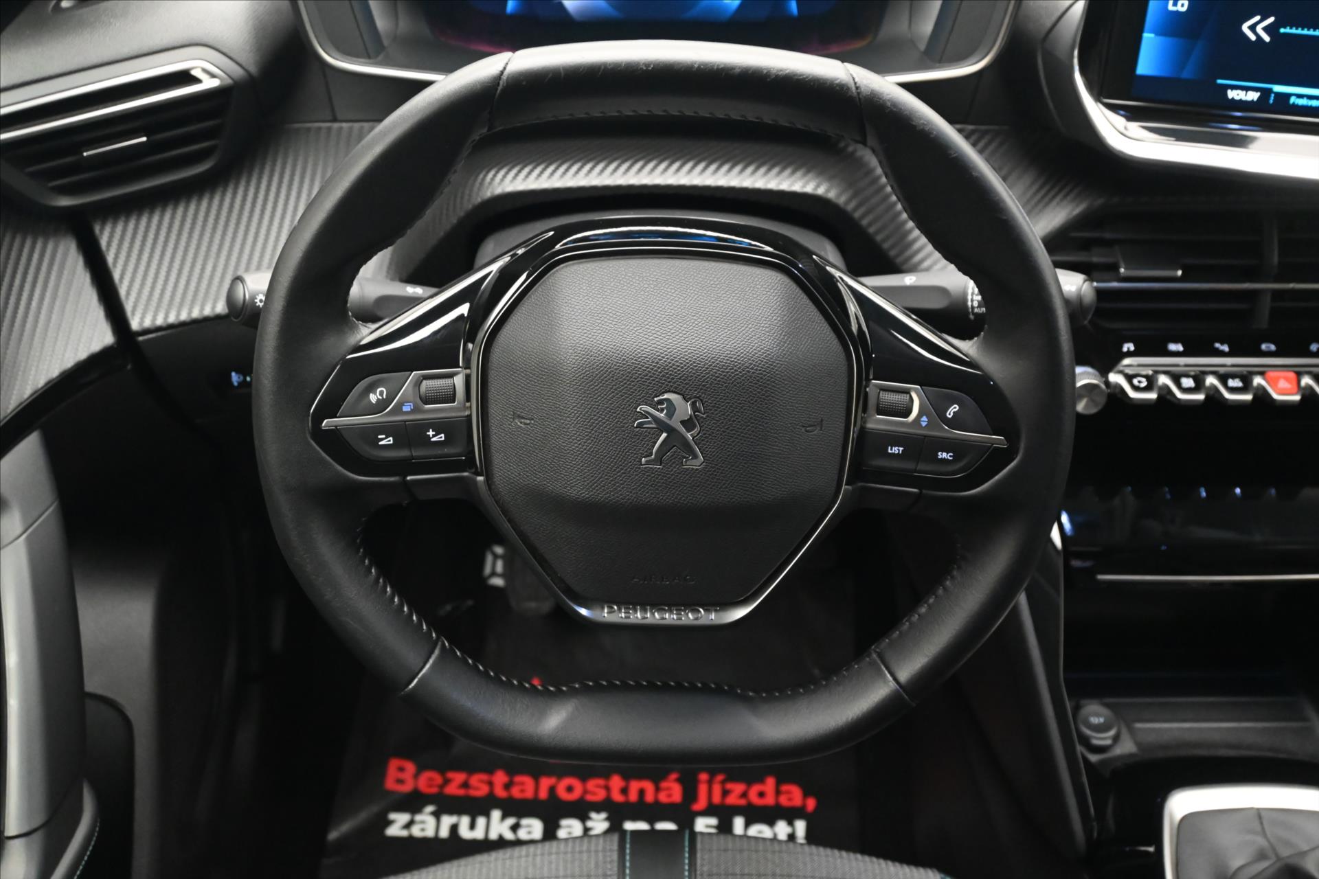 Hlavní fotografie vozu Peugeot 2008 1,5 BlueHDi 81 kW Allure Záruka až 5 let (19)