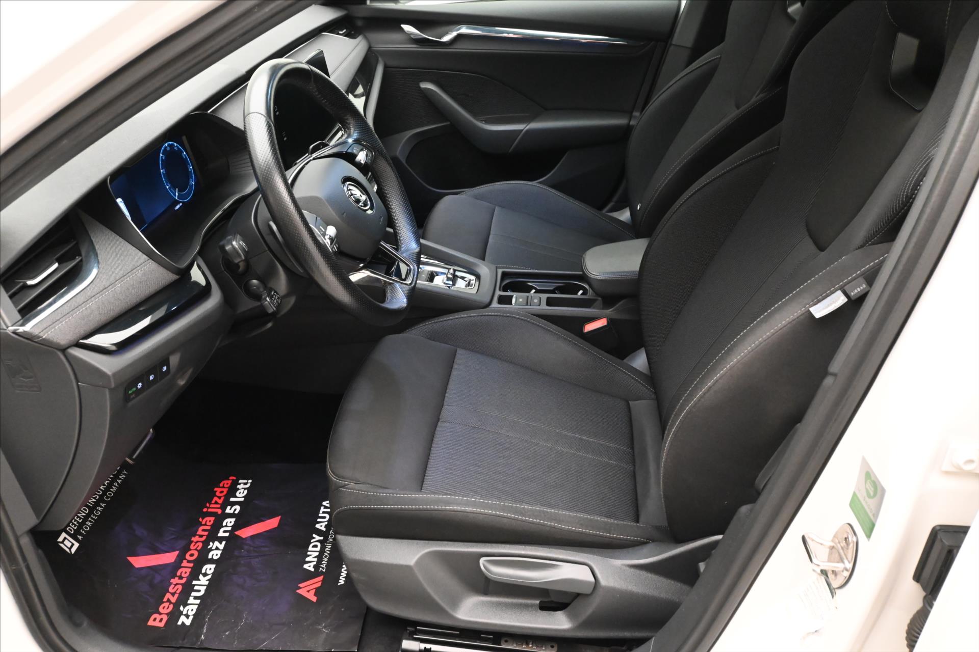 Hlavní fotografie vozu Škoda Octavia 2,0 TDI 110 kW DSG Sportline Záruka až 5 let (14)