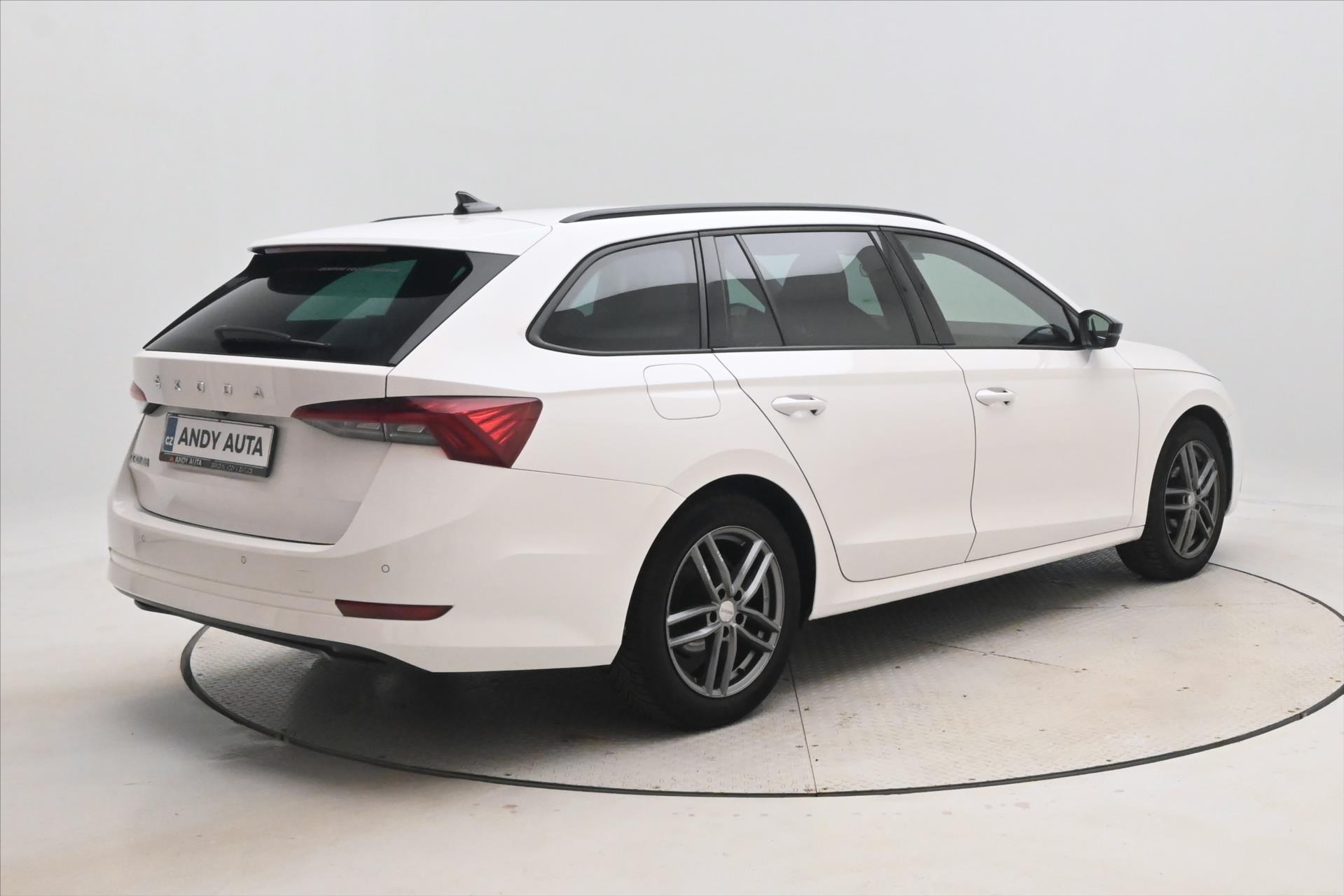 Hlavní fotografie vozu Škoda Octavia 2,0 TDI 110 kW DSG Sportline Záruka až 5 let (6)