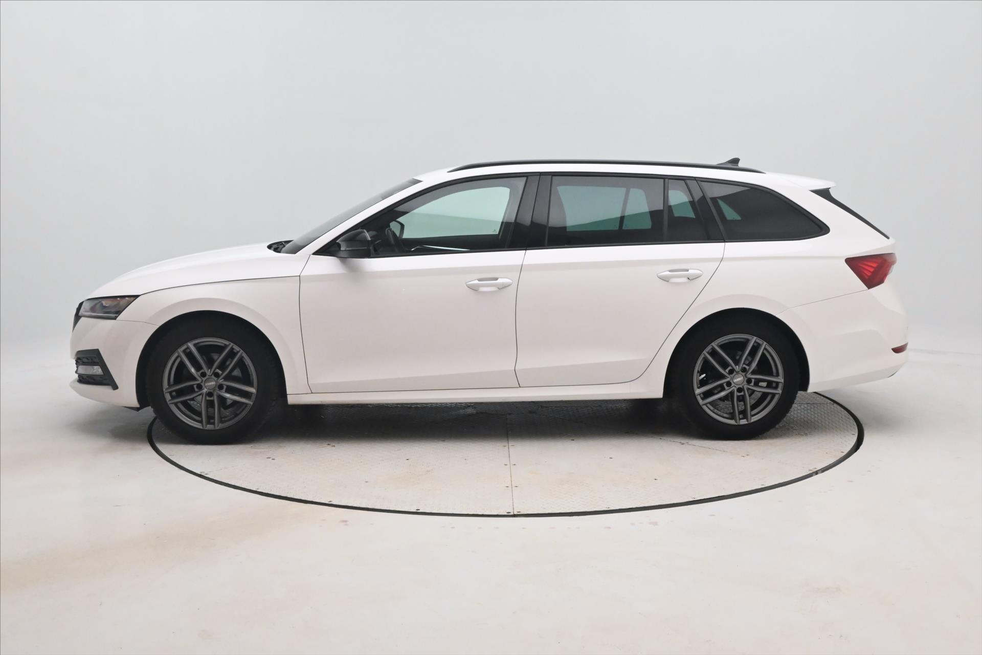 Hlavní fotografie vozu Škoda Octavia 2,0 TDI 110 kW DSG Sportline Záruka až 5 let (9)