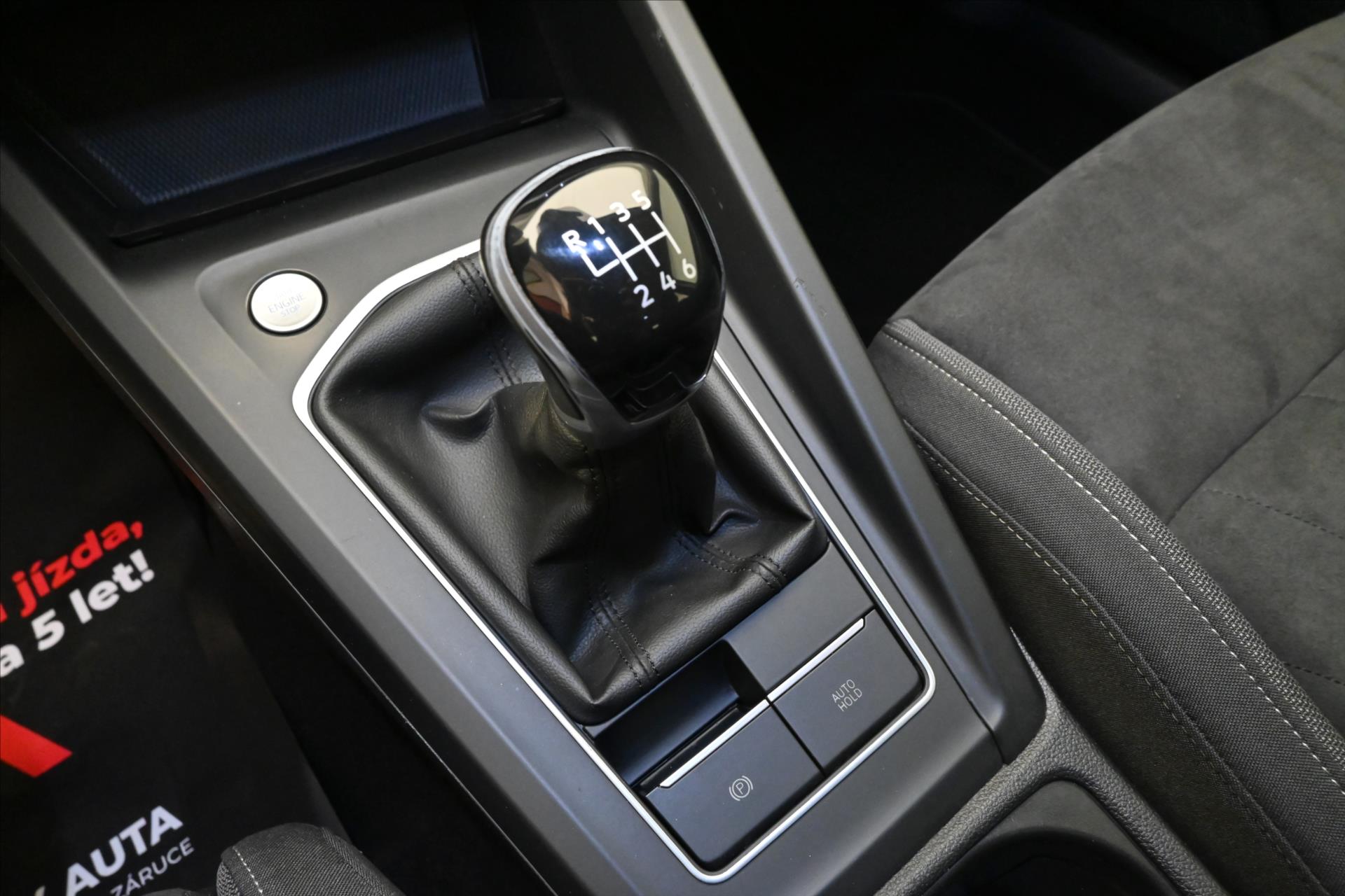 Hlavní fotografie vozu Volkswagen Golf 1,5 TSI 96 kW Life Záruka až 5 let (22)