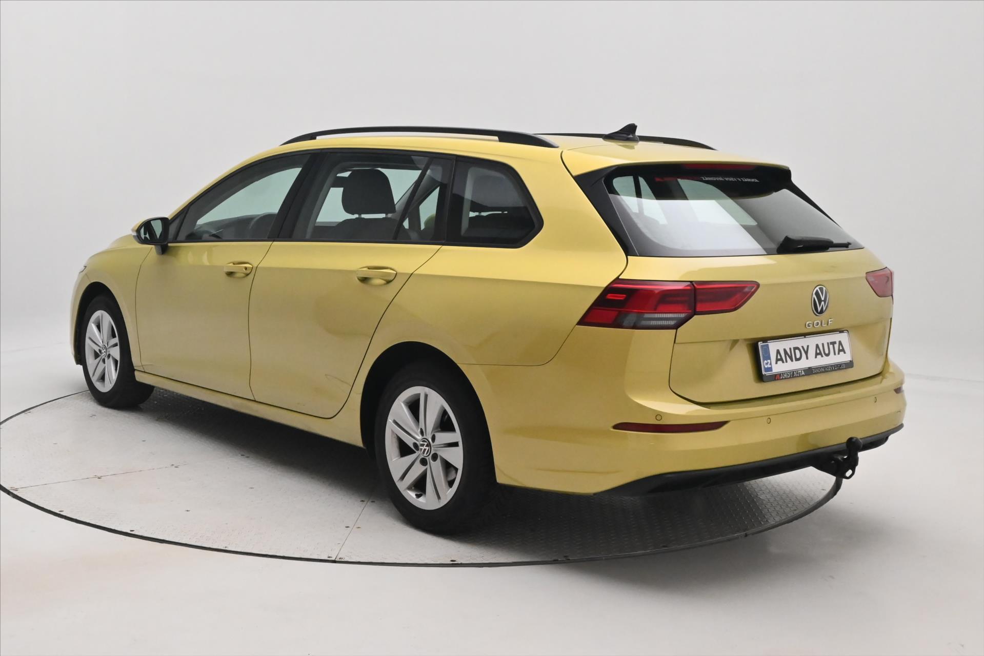 Hlavní fotografie vozu Volkswagen Golf 1,5 TSI 96 kW Life Záruka až 5 let (8)
