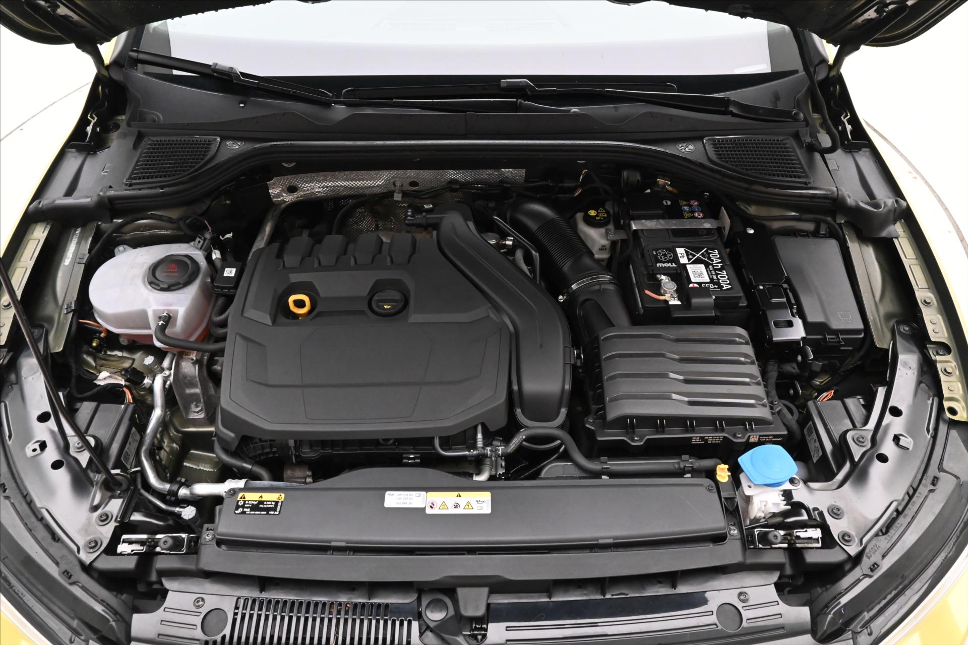 Hlavní fotografie vozu Volkswagen Golf 1,5 TSI 96 kW Life Záruka až 5 let (10)