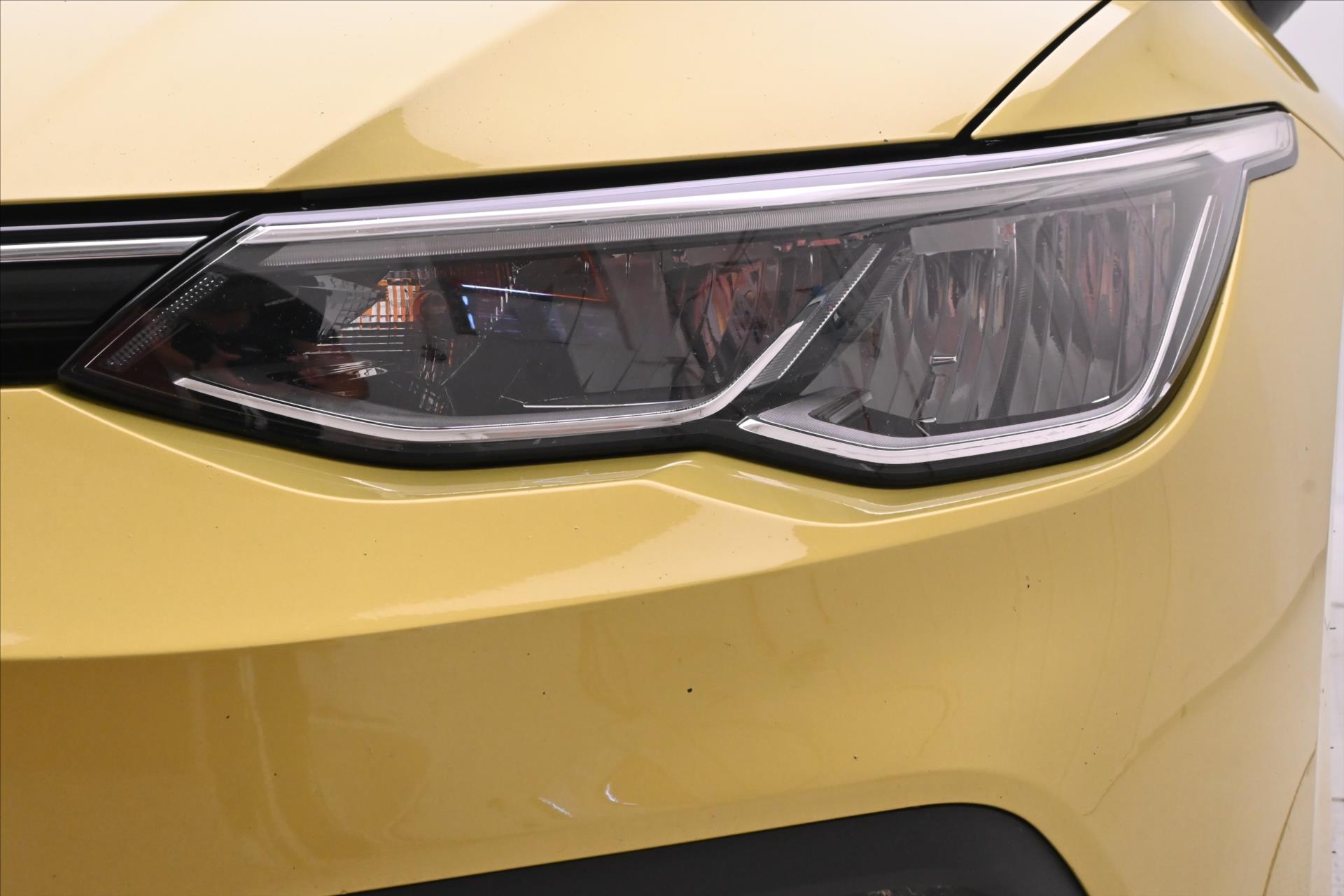 Hlavní fotografie vozu Volkswagen Golf 1,5 TSI 96kW Life Záruka až 5 let (28)