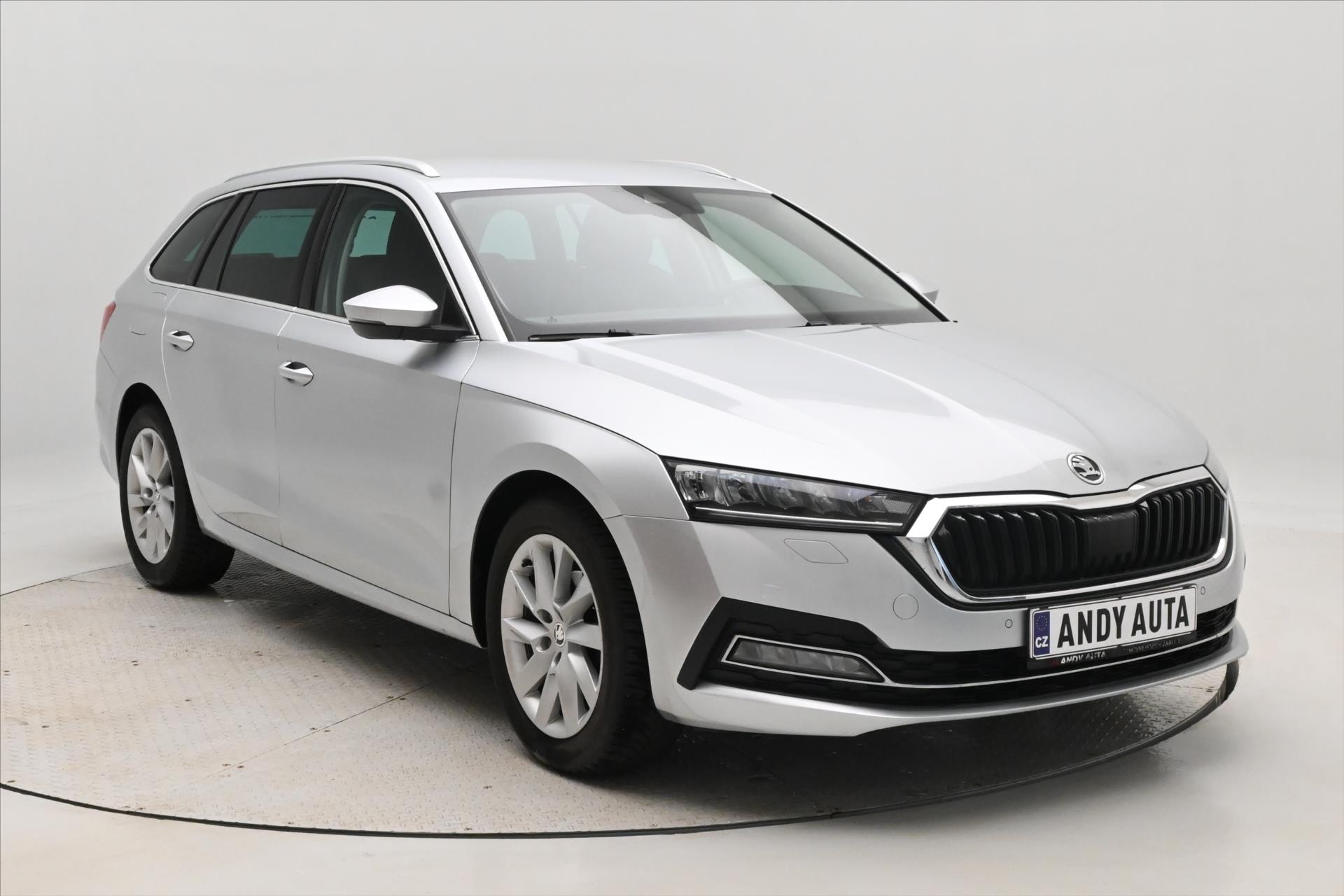Hlavní fotografie vozu Škoda Octavia 2,0 TDI 85 kW Ambition Záruka až 5 let (4)