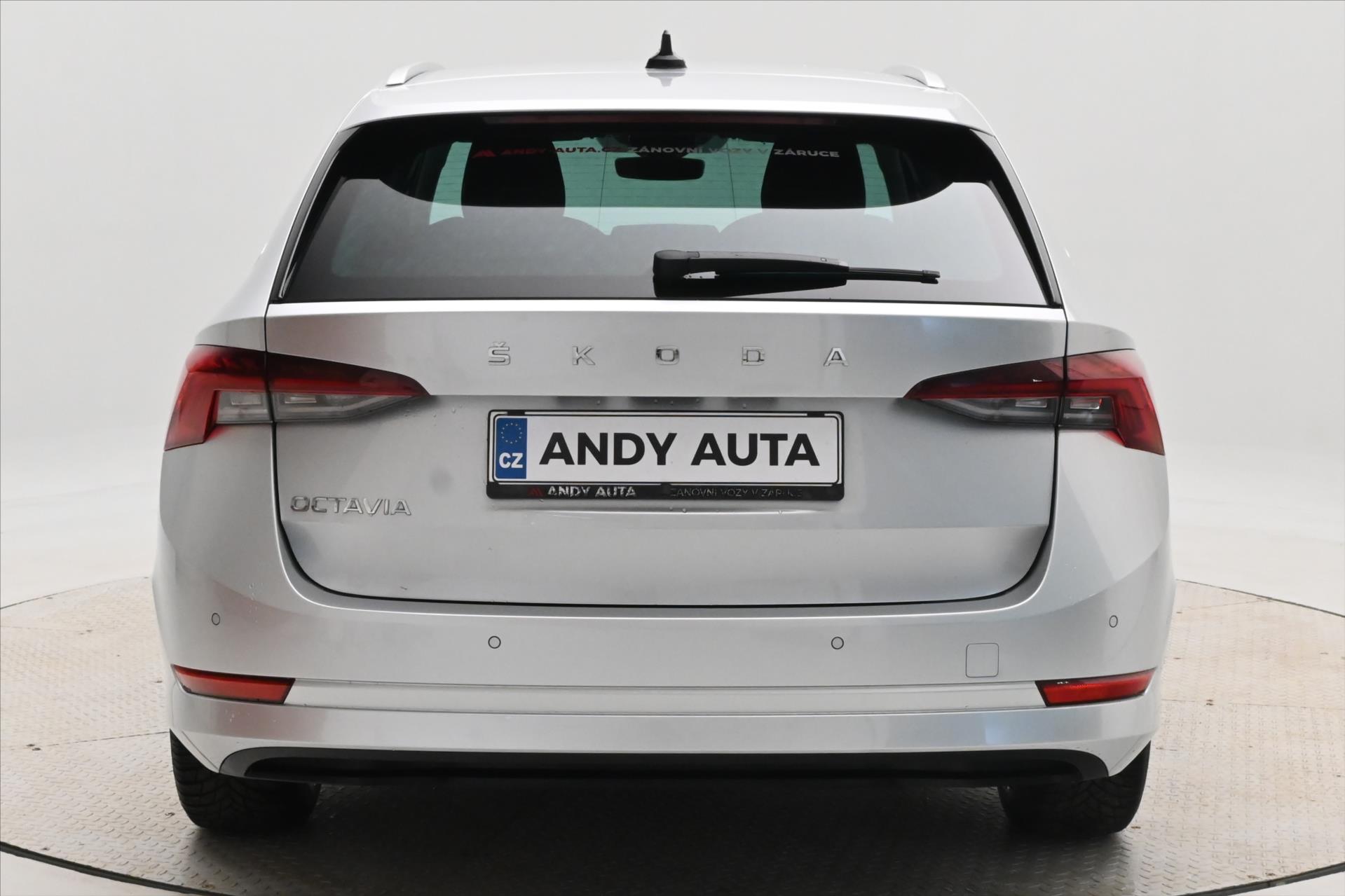 Hlavní fotografie vozu Škoda Octavia 2,0 TDI 85 kW Ambition Záruka až 5 let (7)