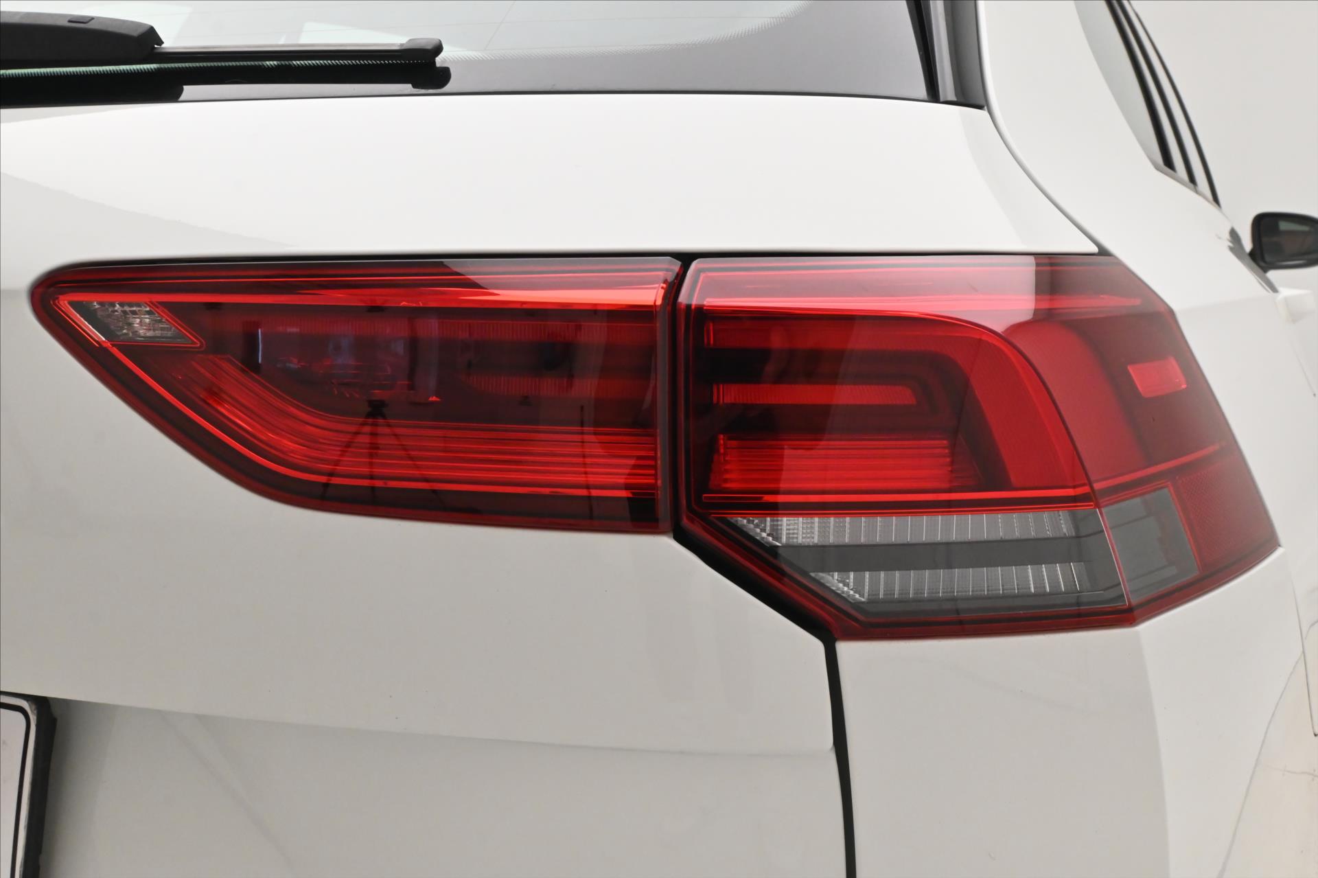 Hlavní fotografie vozu Volkswagen Golf 2,0 TDI 110 kW Life Záruka až 5 let (30)