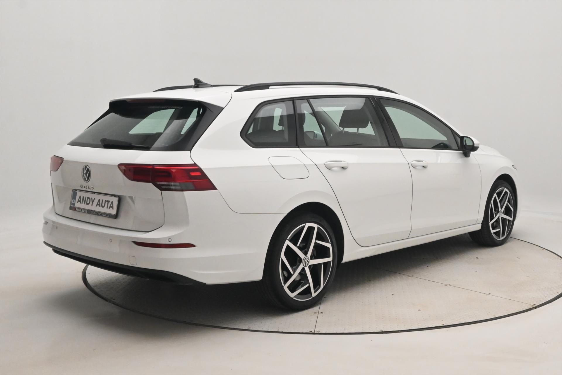 Hlavní fotografie vozu Volkswagen Golf 2,0 TDI 110 kW Life Záruka až 5 let (6)