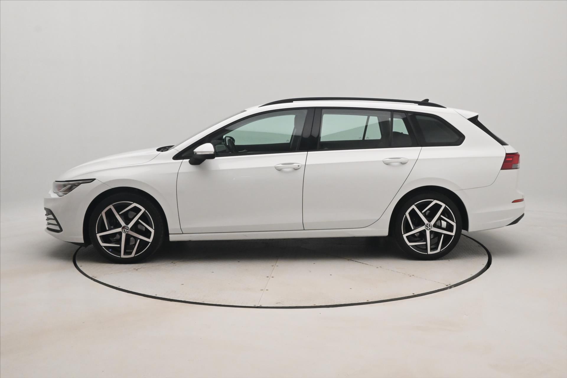 Hlavní fotografie vozu Volkswagen Golf 2,0 TDI 110kW Life Záruka až 5 let (9)