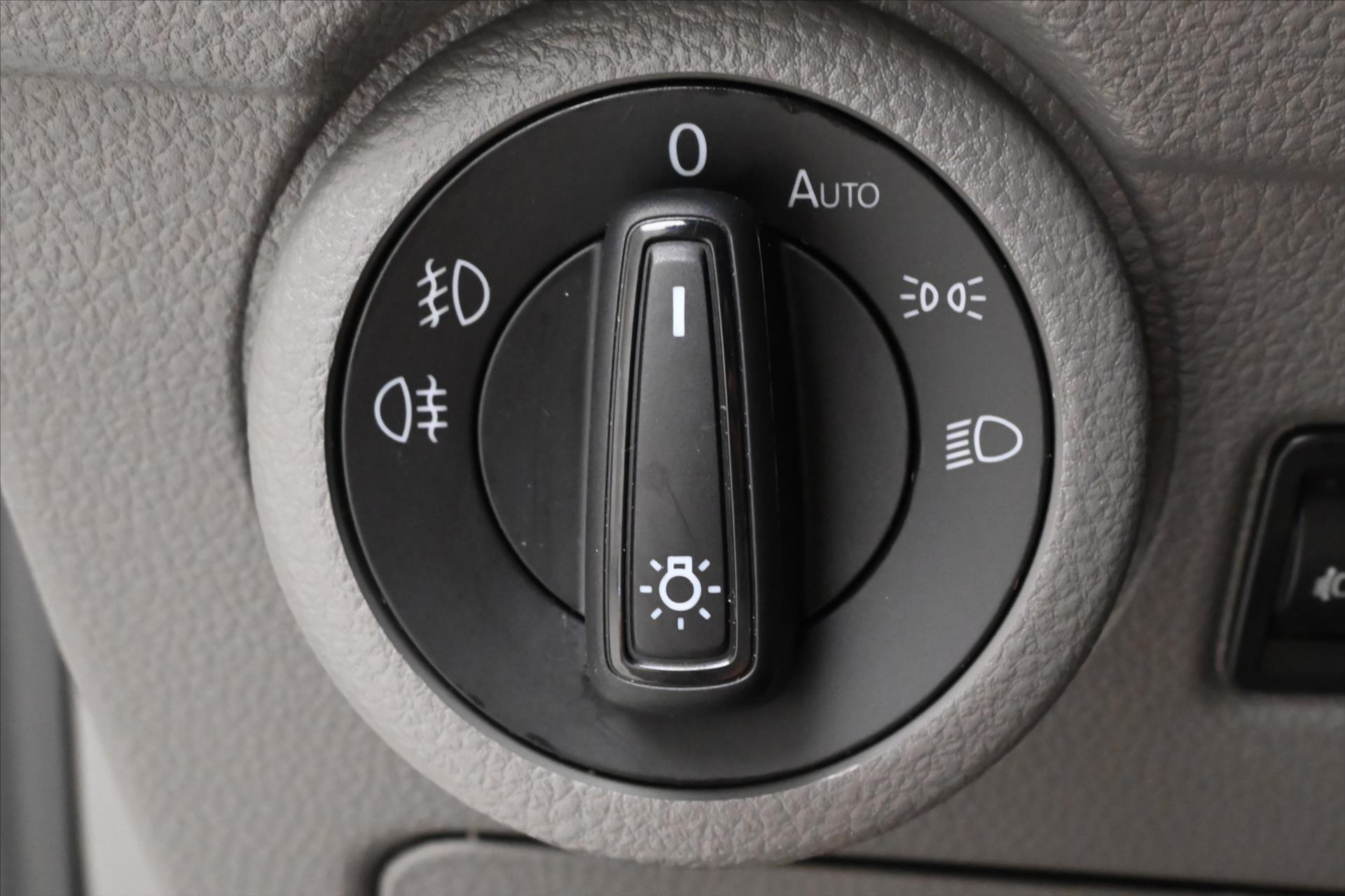 Hlavní fotografie vozu Volkswagen Transporter 2,0 TDI 110 kW Navigace Záruka až 5 let (27)