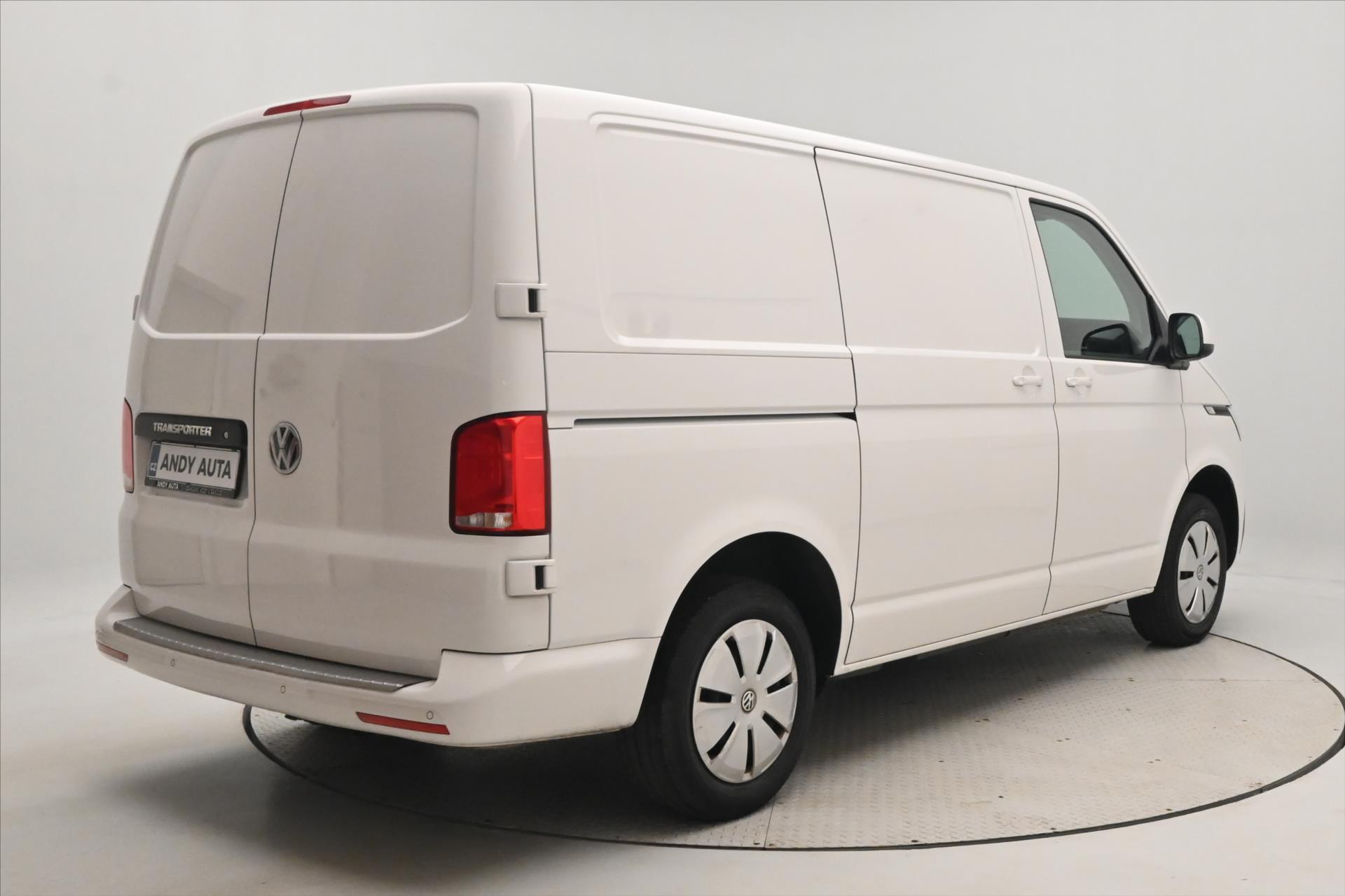 Hlavní fotografie vozu Volkswagen Transporter 2,0 TDI 110 kW Navigace Záruka až 5 let (6)