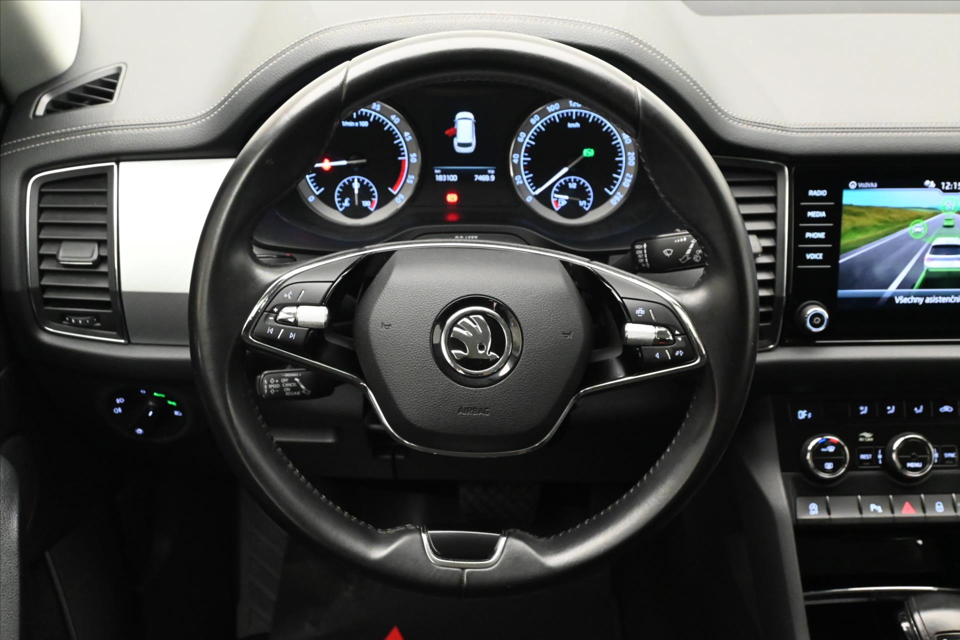 Hlavní fotografie vozu Škoda Kodiaq 2,0 TDI 110 kW DSG Ambition Záruka až 5 let (19)