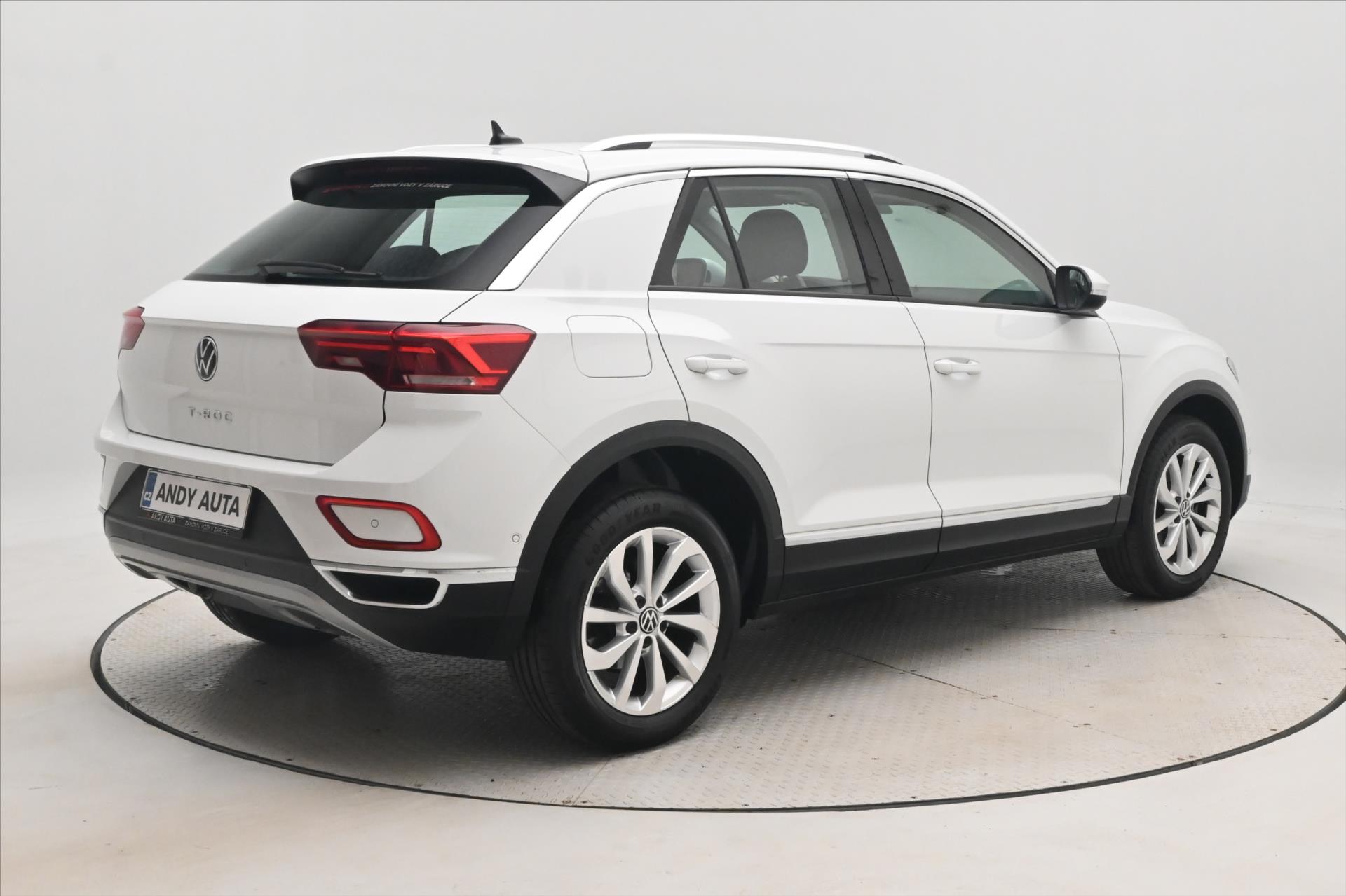Hlavní fotografie vozu Volkswagen T-Roc 2,0 TDI 110kW DSG Záruka až 5 let (6)