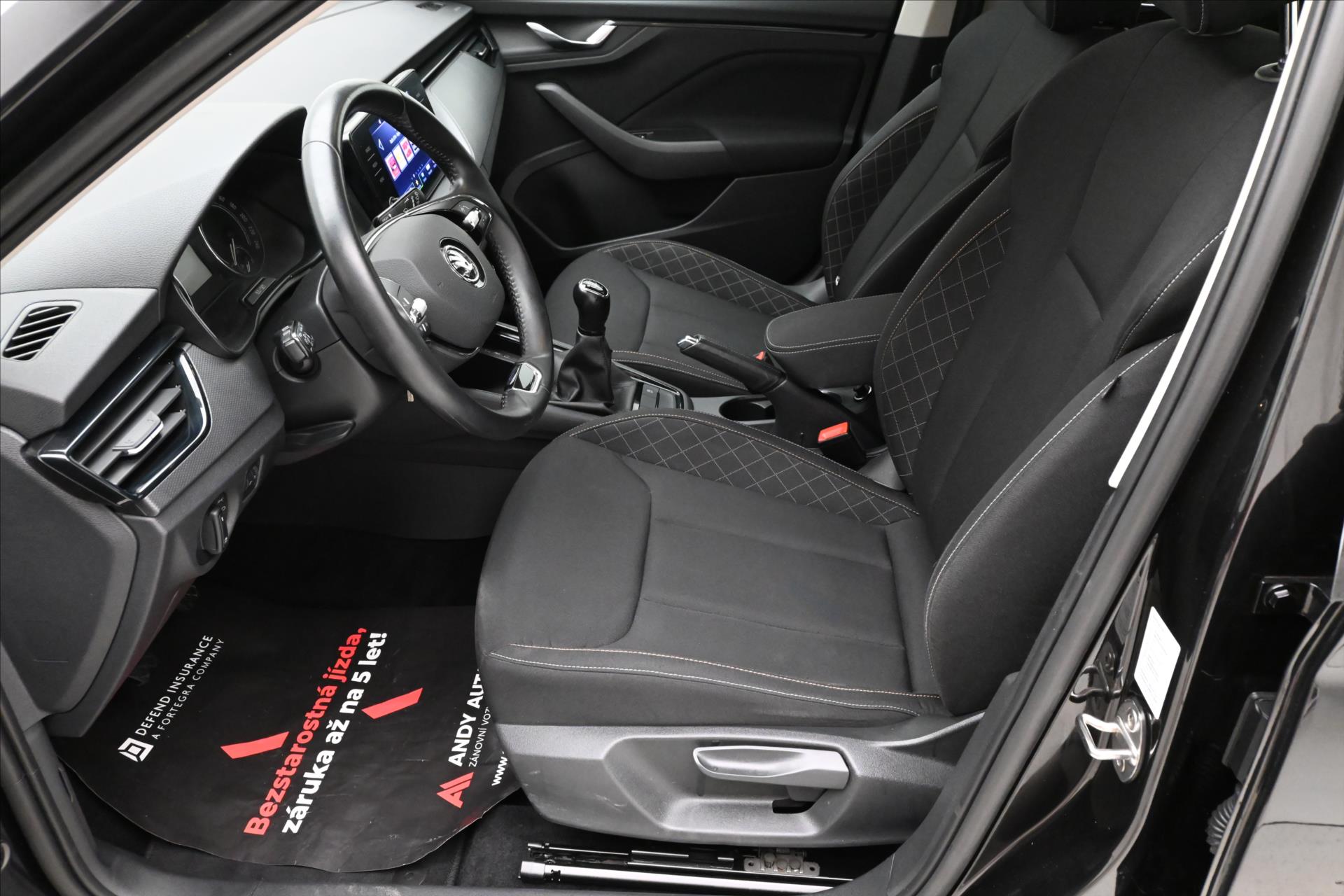 Hlavní fotografie vozu Škoda Kamiq 1,0 TSI 70 kW Tažné zařízení Záruka až 5 let (14)