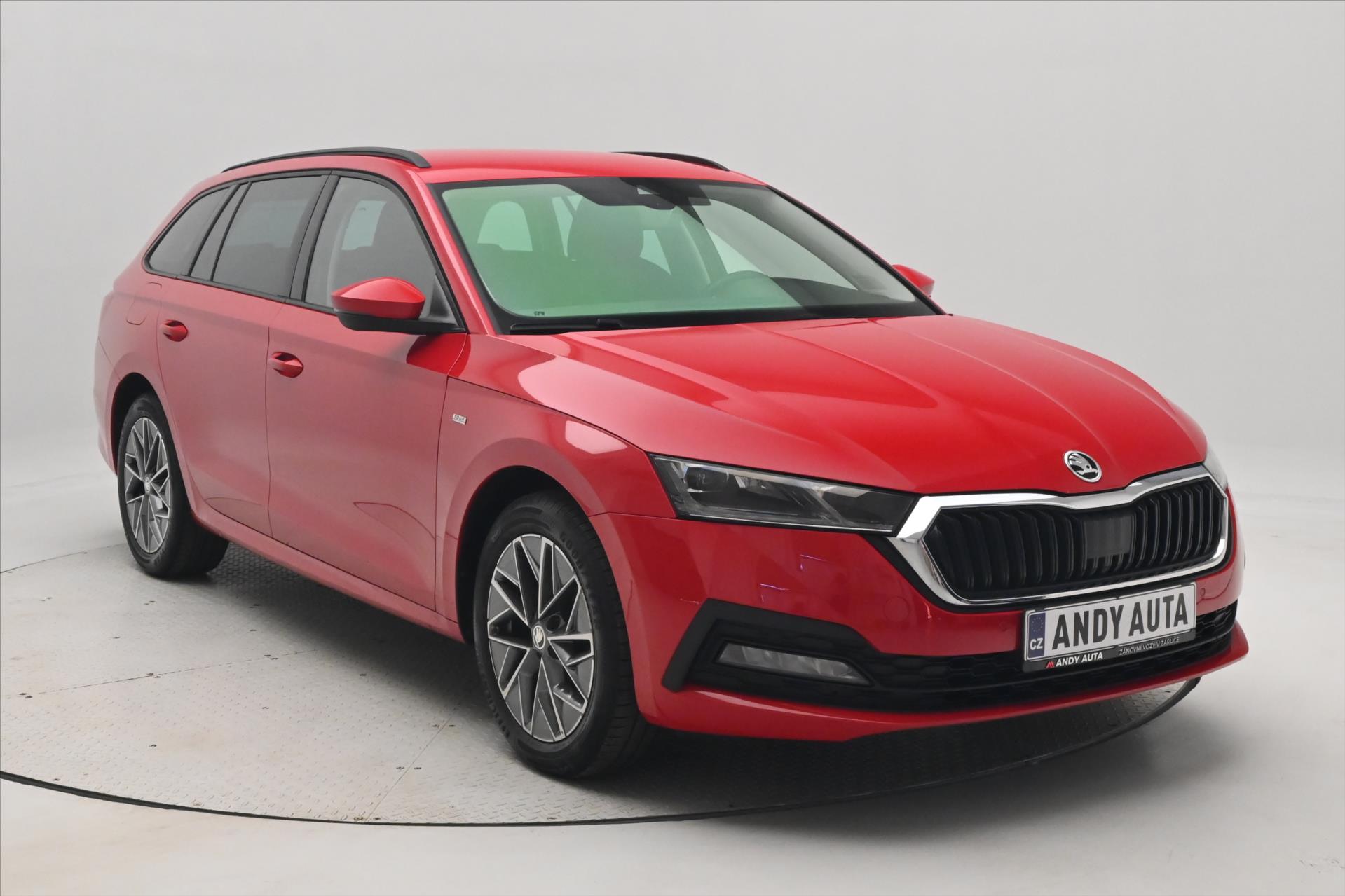 Hlavní fotografie vozu Škoda Octavia 2,0 TDI 110kW DSG Ambition Záruka až 5 let (4)