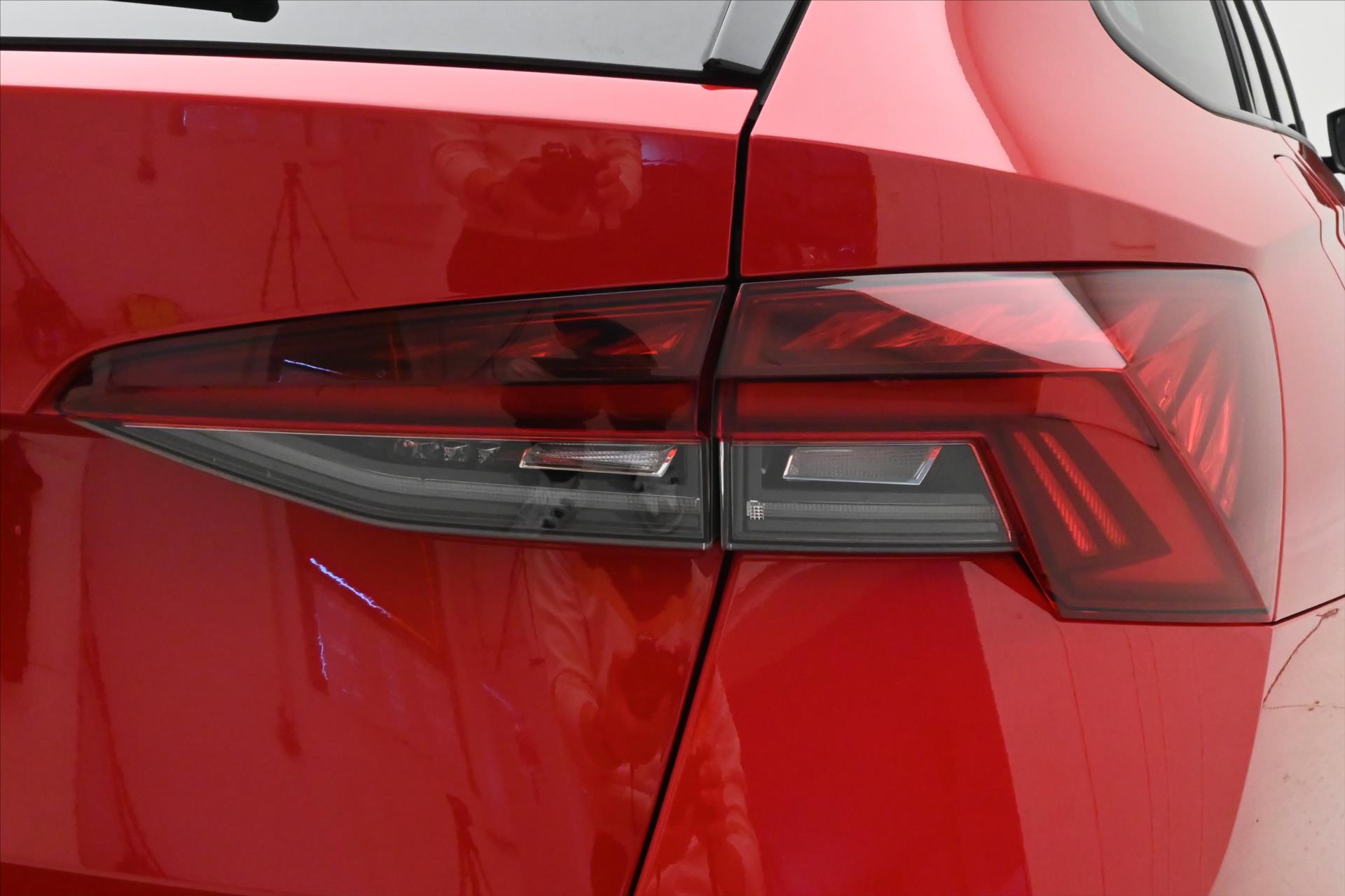 Hlavní fotografie vozu Škoda Octavia 2,0 TDI 110kW DSG Ambition Záruka až 5 let (33)