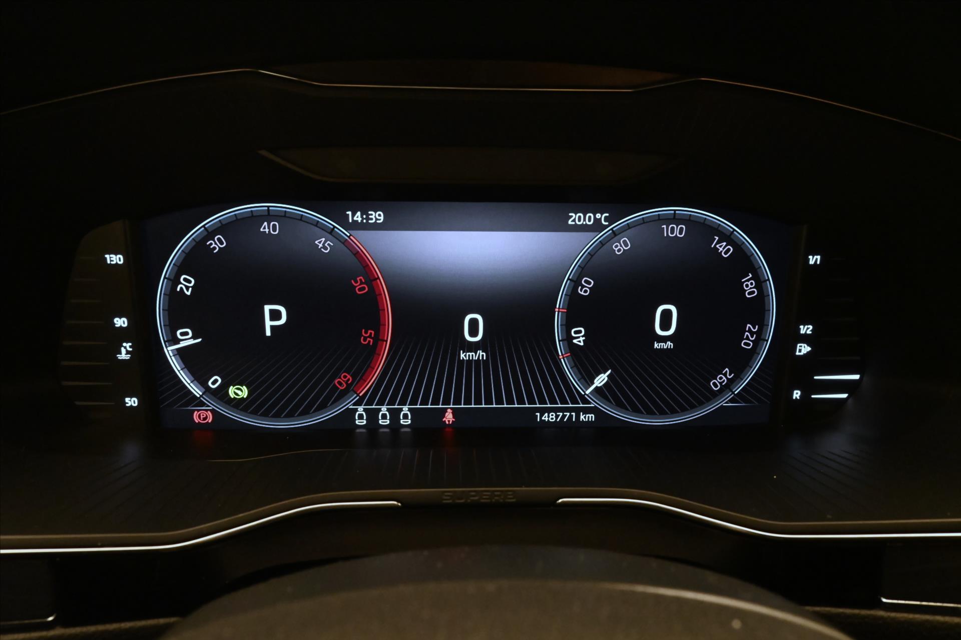 Hlavní fotografie vozu Škoda Superb 2,0 TDI 110kW DSG Style Záruka až 5 let (17)