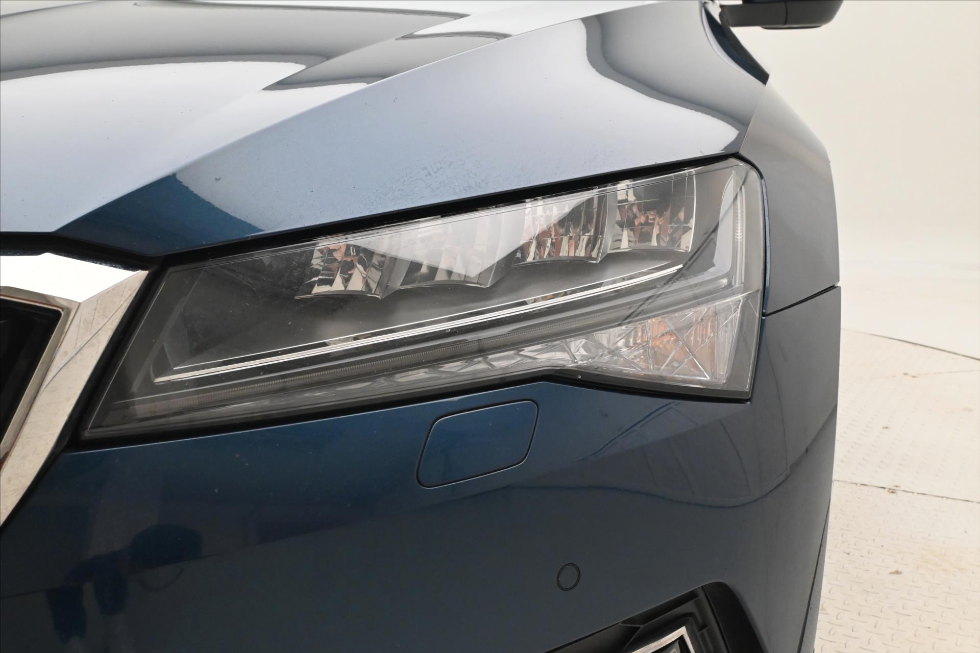 Hlavní fotografie vozu Škoda Superb 2,0 TDI 110kW DSG Style Záruka až 5 let (32)