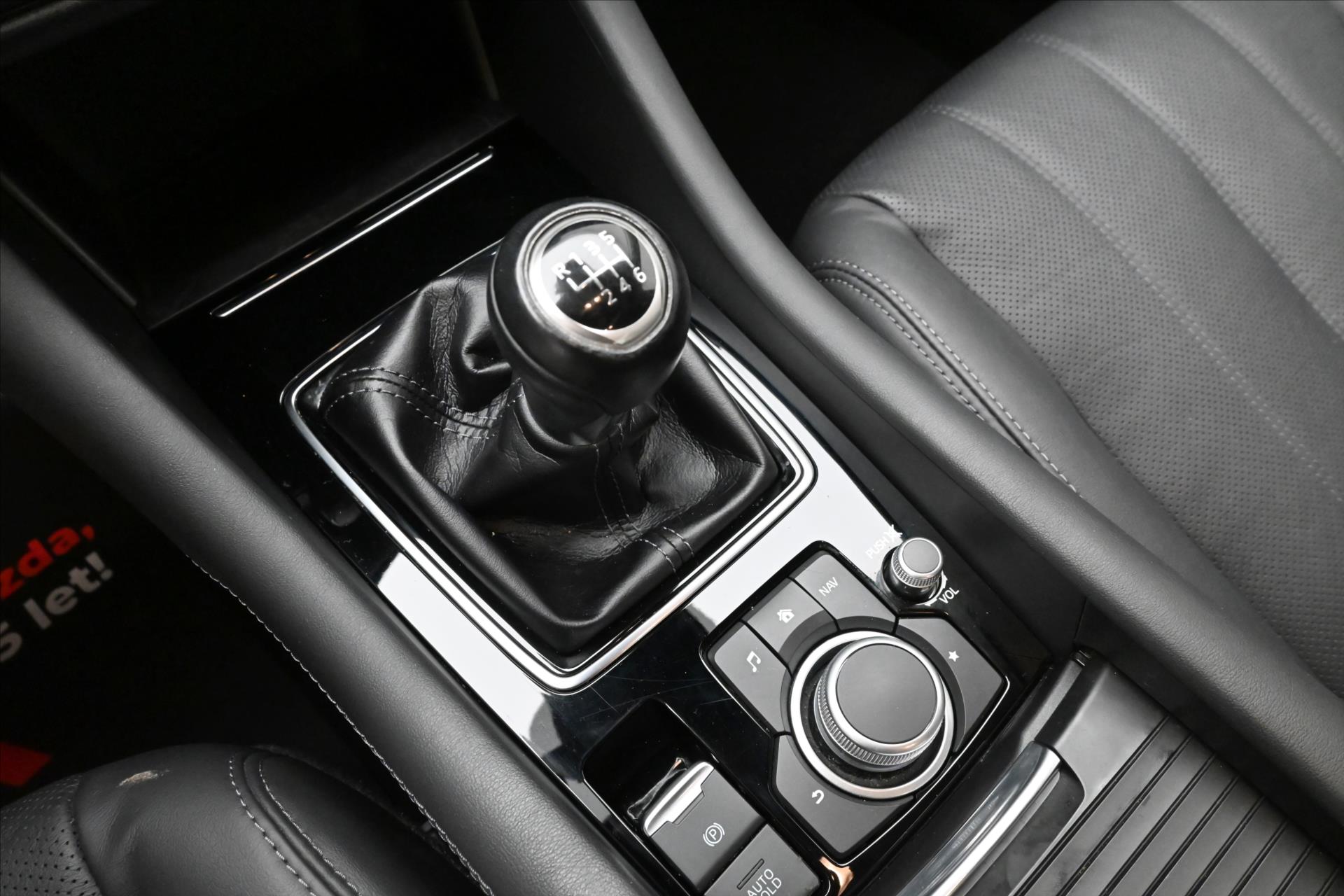 Hlavní fotografie vozu Mazda 6 2,0 SkyActiv-G 121 kW Záruka až 5 let (23)