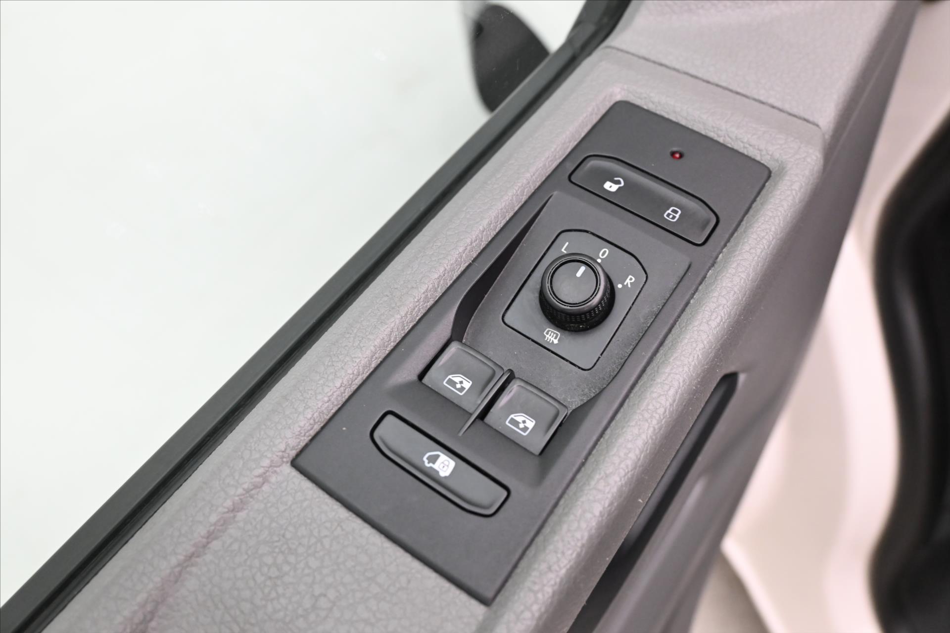 Hlavní fotografie vozu Volkswagen Transporter 2,0 TDI 81kW KLIMATempomat Záruka až 5 let (24)