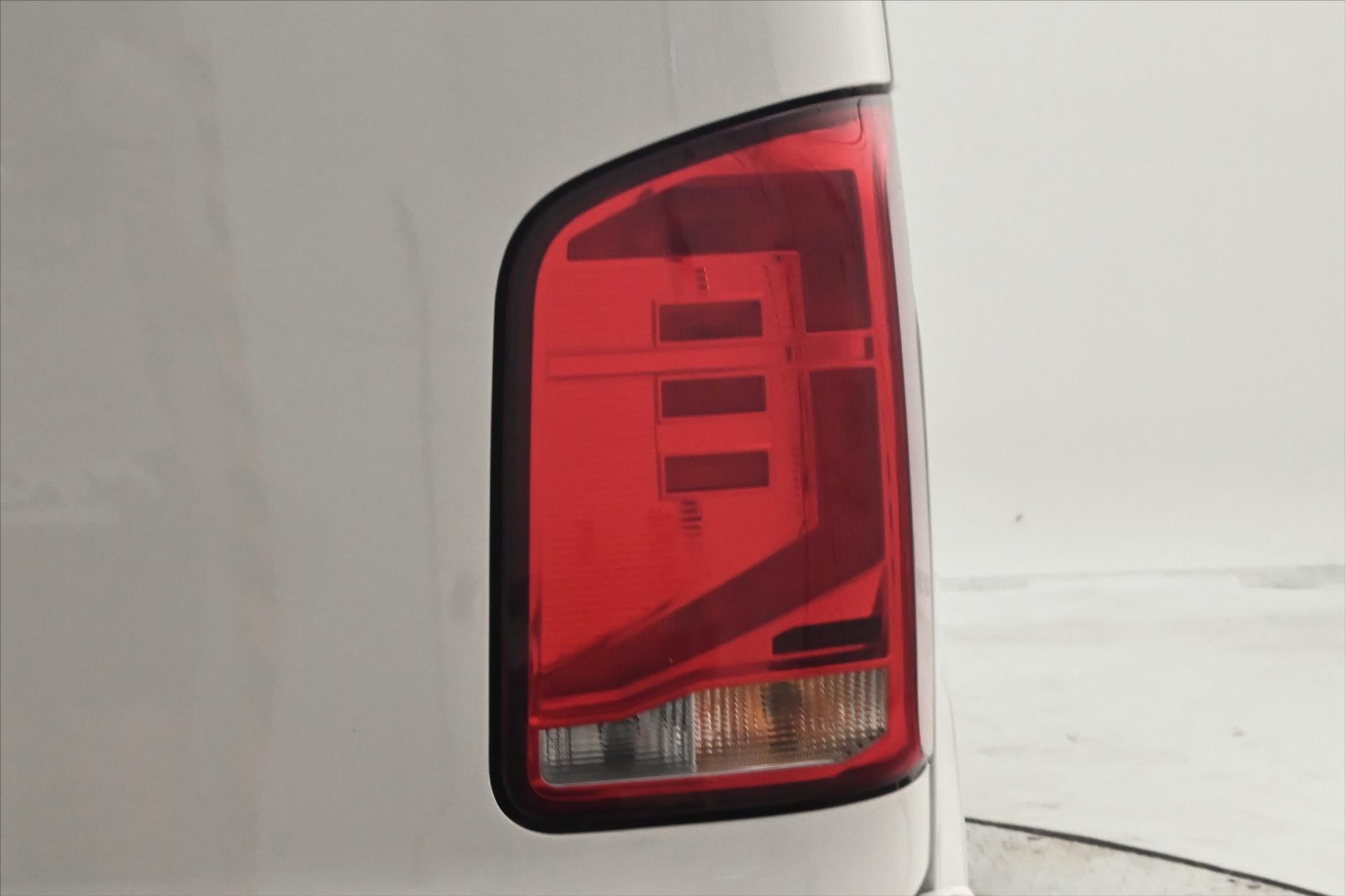 Hlavní fotografie vozu Volkswagen Transporter 2,0 TDI 81kW KLIMATempomat Záruka až 5 let (28)