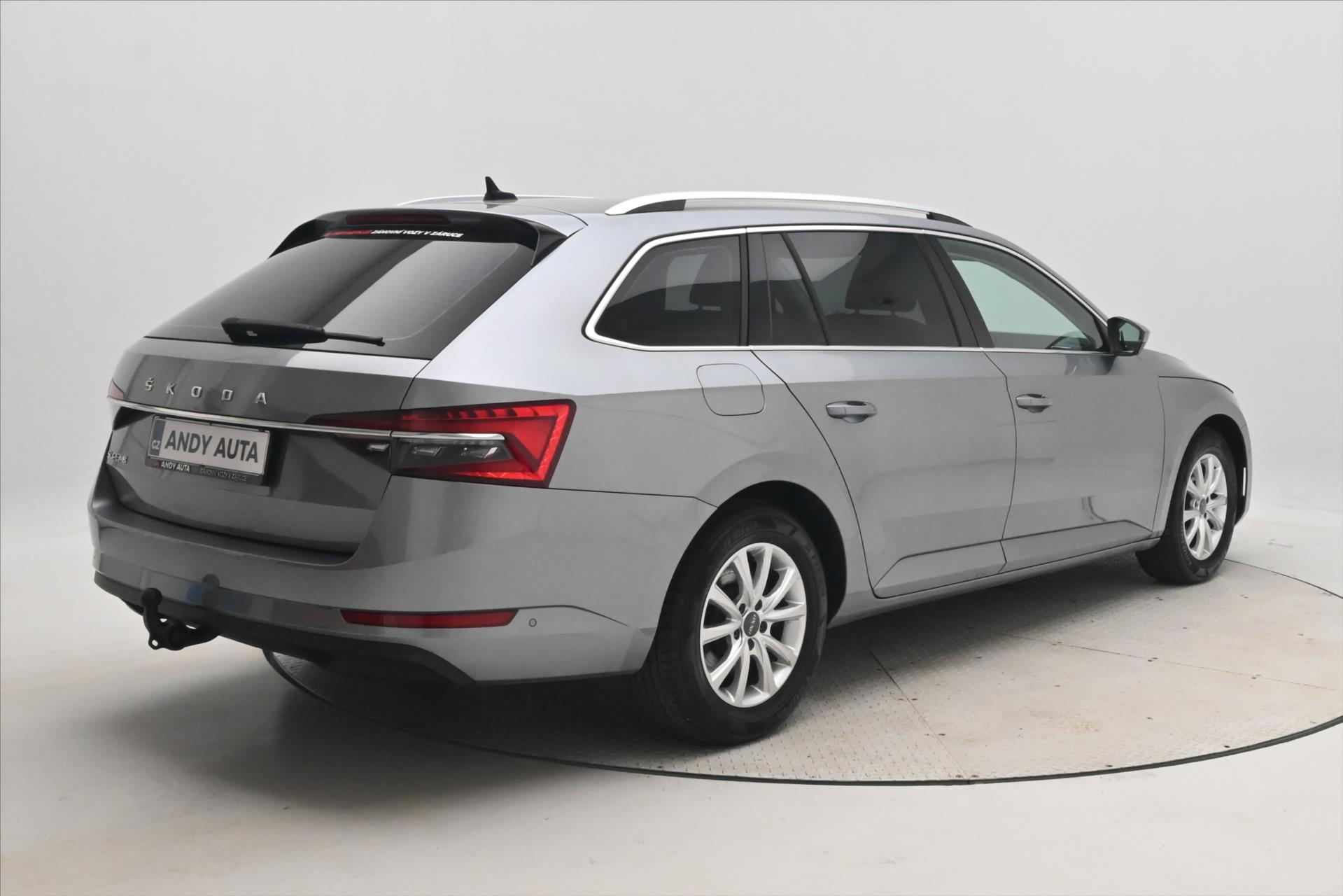 Hlavní fotografie vozu Škoda Superb 2,0 TDI 110 kW DSG Style Záruka až 5 let (6)