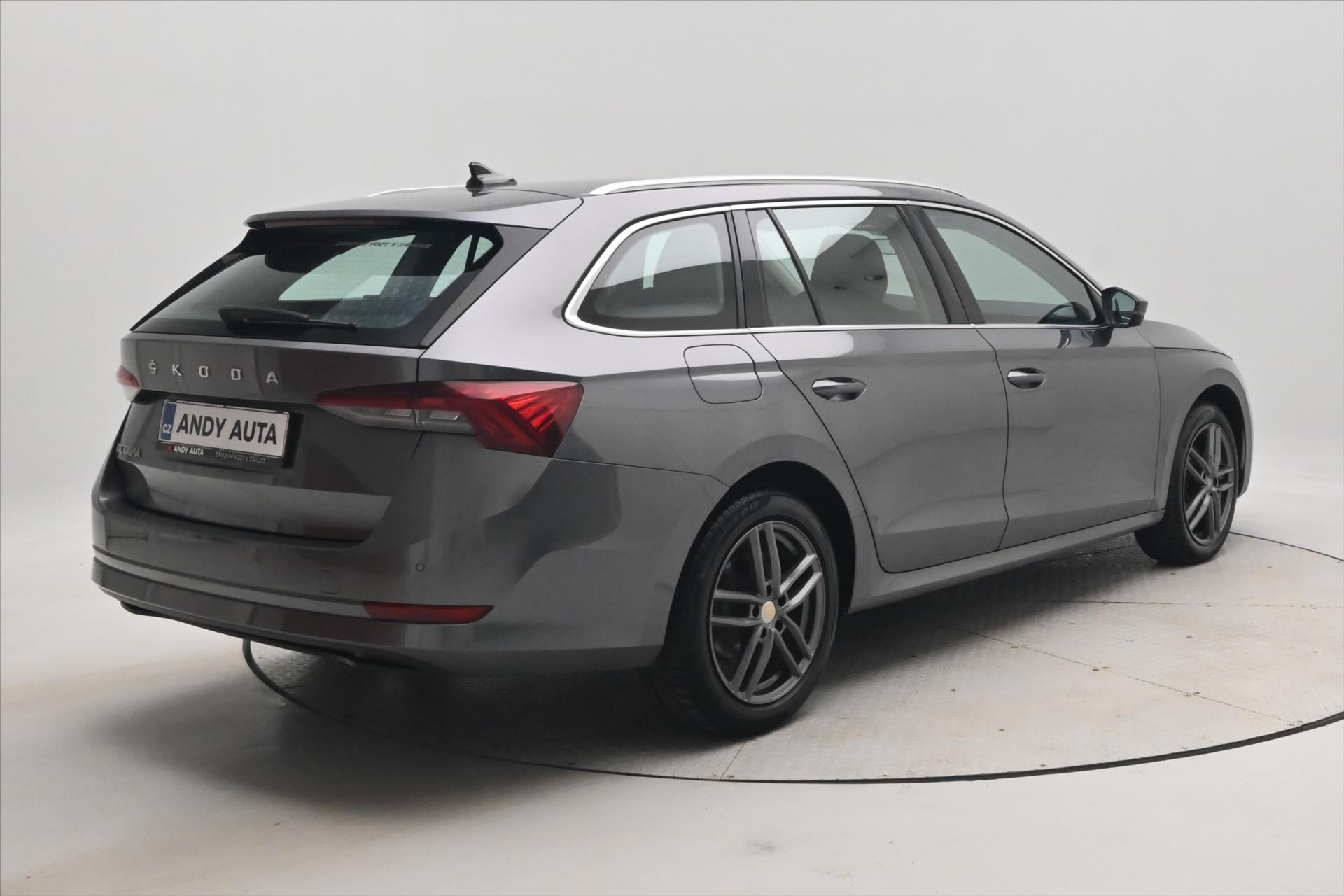 Hlavní fotografie vozu Škoda Octavia 2,0 TDI 110kW DSG Záruka až 5 let (6)