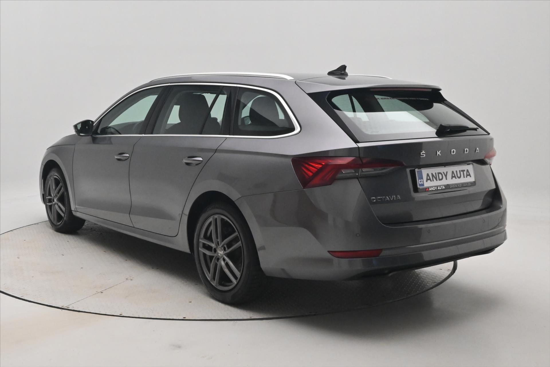 Hlavní fotografie vozu Škoda Octavia 2,0 TDI 110kW DSG Záruka až 5 let (8)