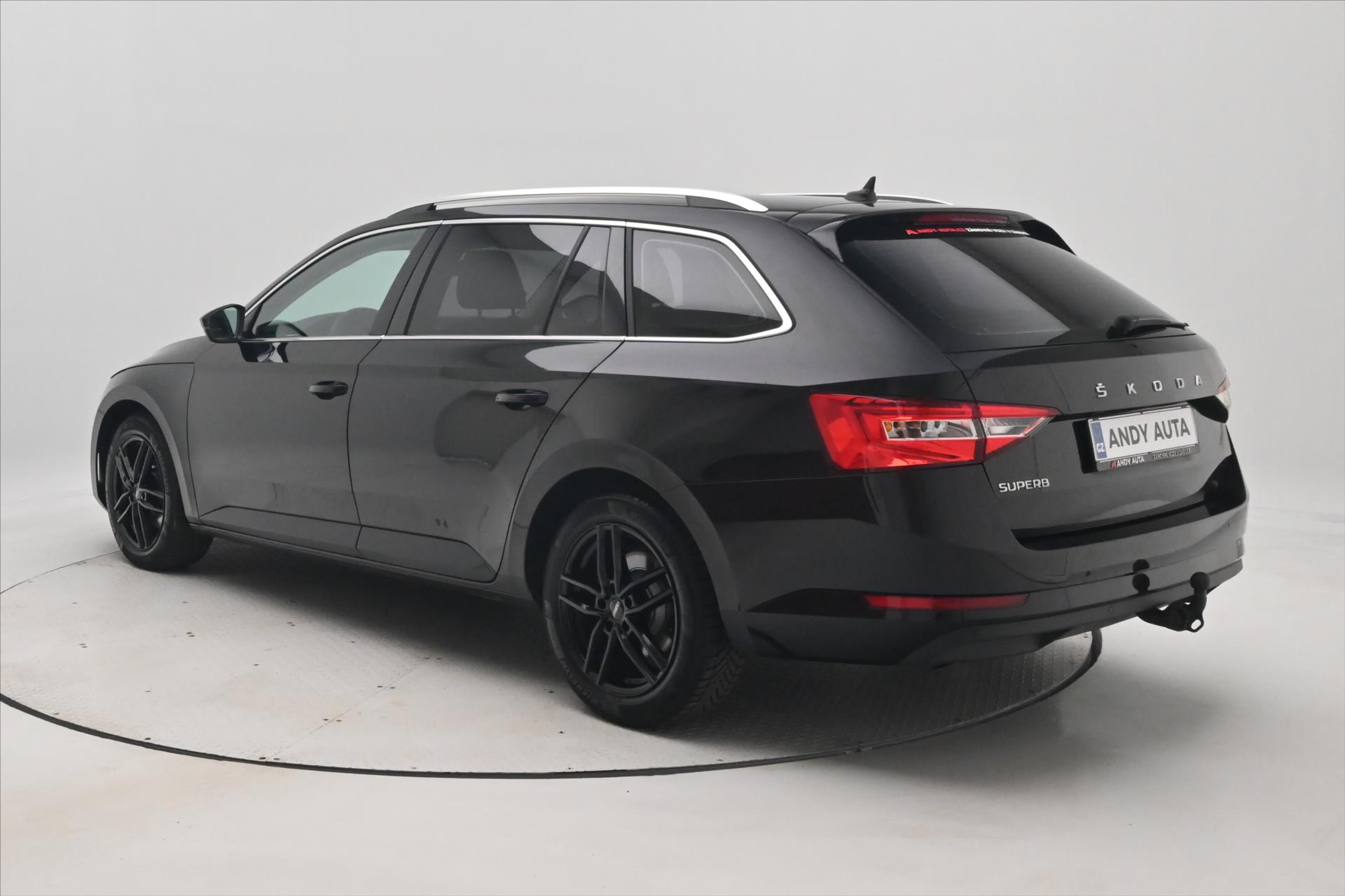Hlavní fotografie vozu Škoda Superb 2,0 TDI 110kW DSG Style Záruka až 5 let (8)