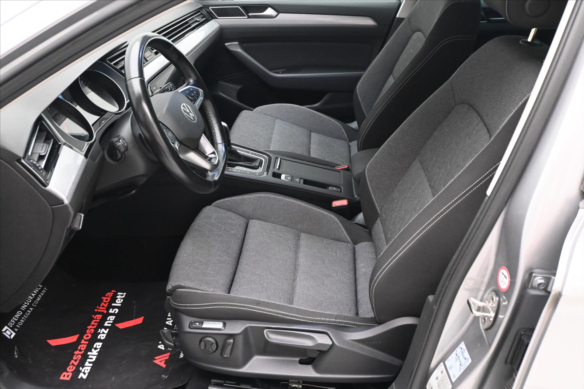 Hlavní fotografie vozu Volkswagen Passat 2,0 TDI 110kW DSG Business Záruka až 5 let (14)