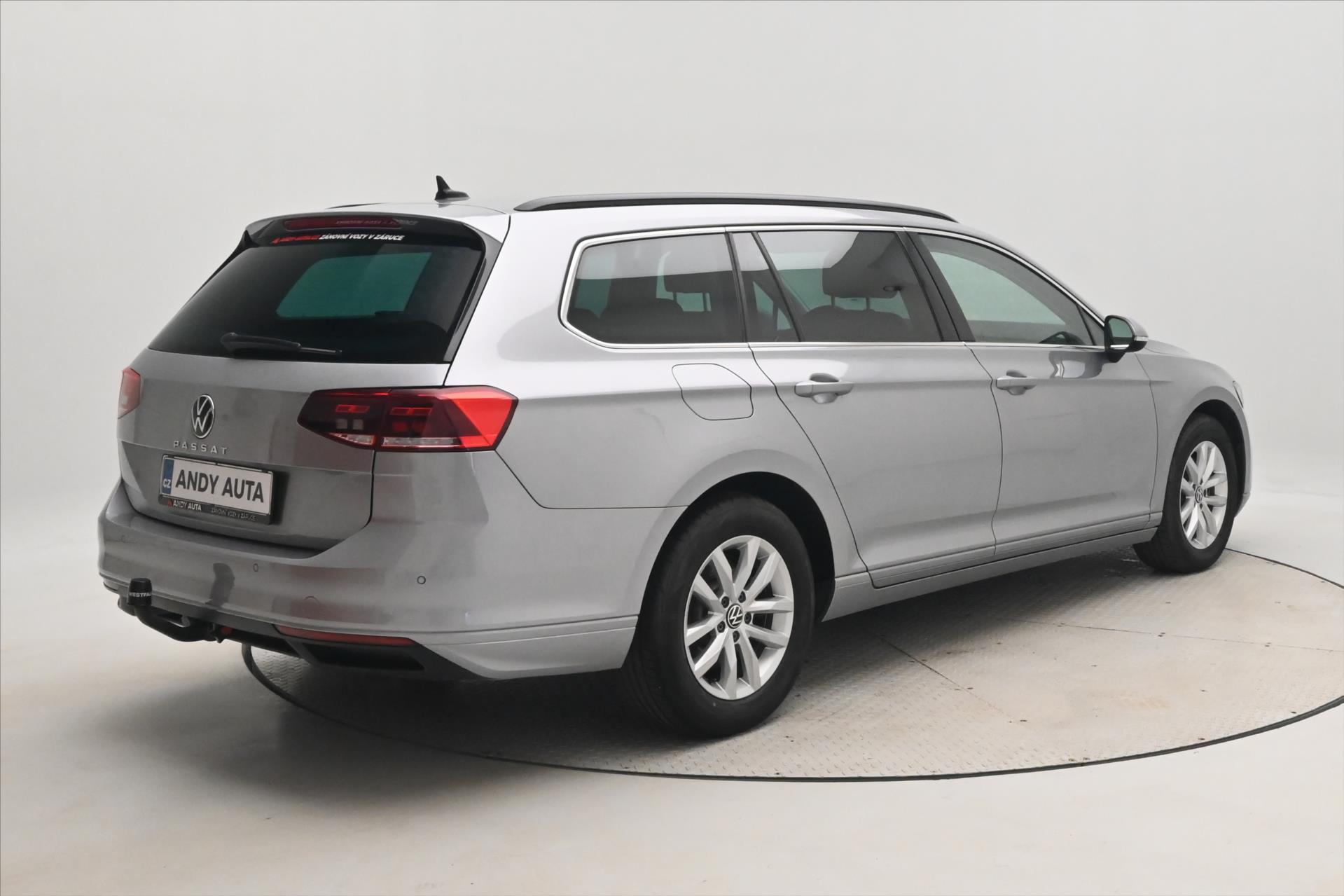 Hlavní fotografie vozu Volkswagen Passat 2,0 TDI 110kW DSG Business Záruka až 5 let (6)