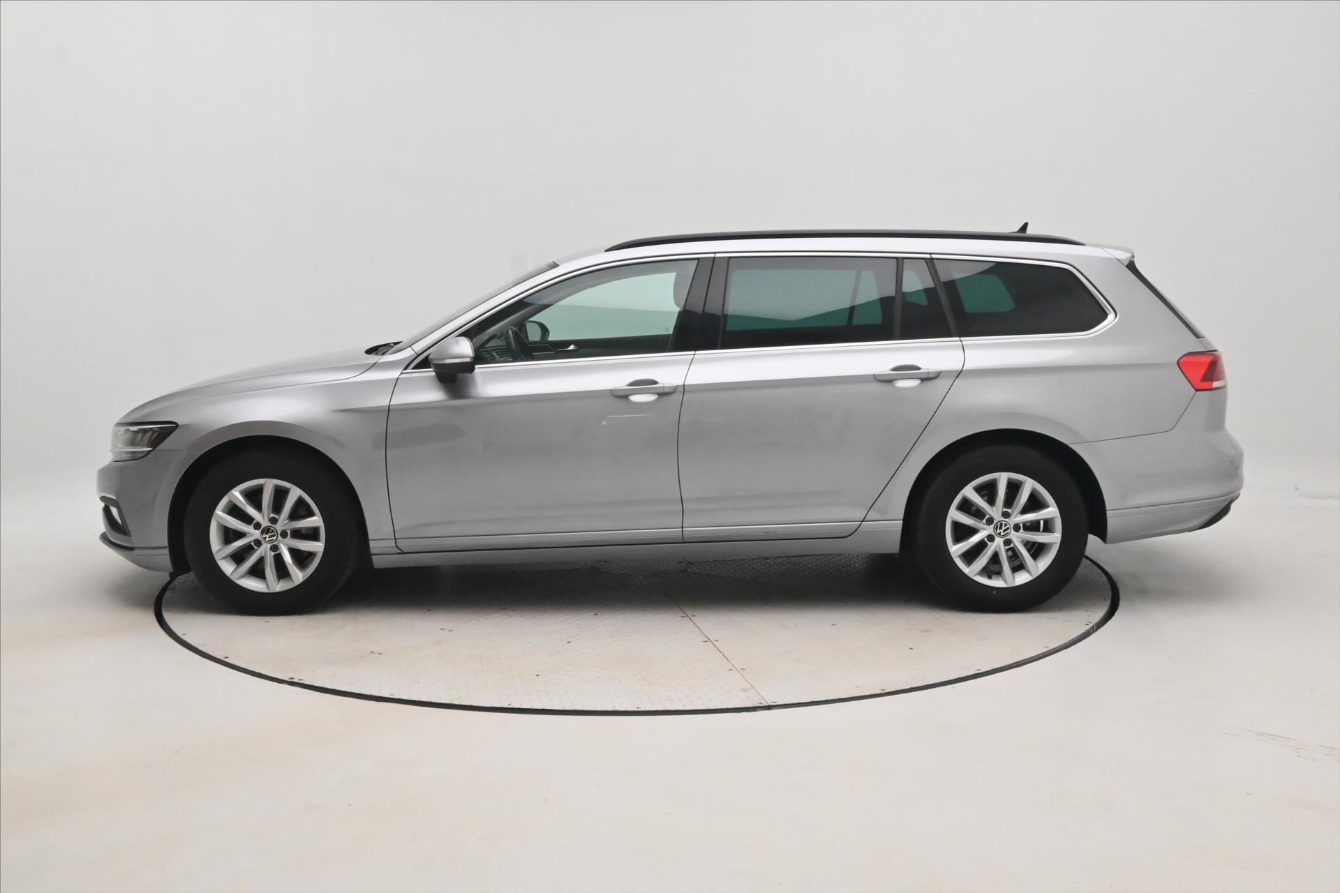 Hlavní fotografie vozu Volkswagen Passat 2,0 TDI 110kW DSG Business Záruka až 5 let (9)