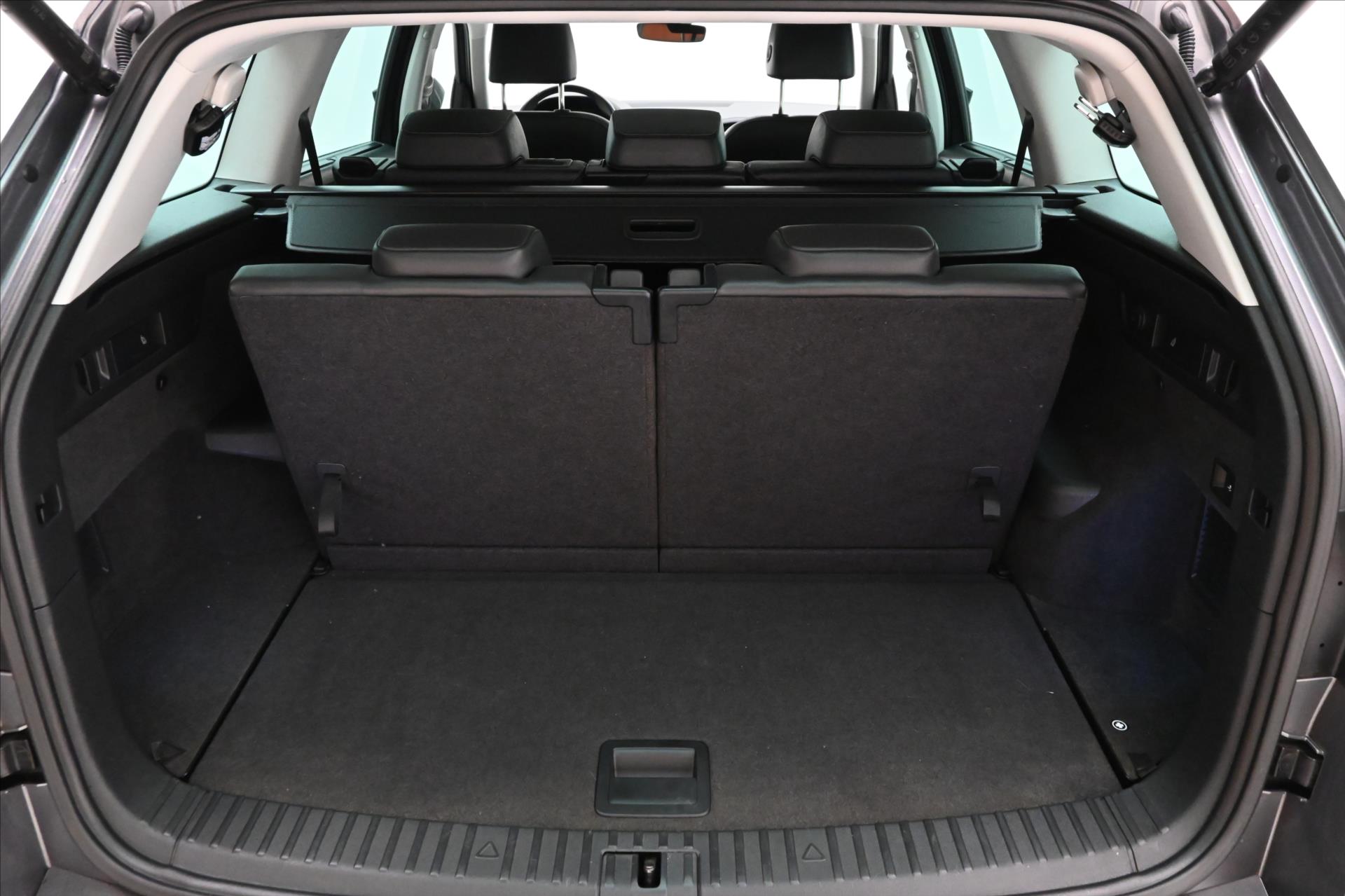 Hlavní fotografie vozu Škoda Kodiaq 2,0 TDI 110kW DSG 7MÍST Style Záruka až 5 let (11)